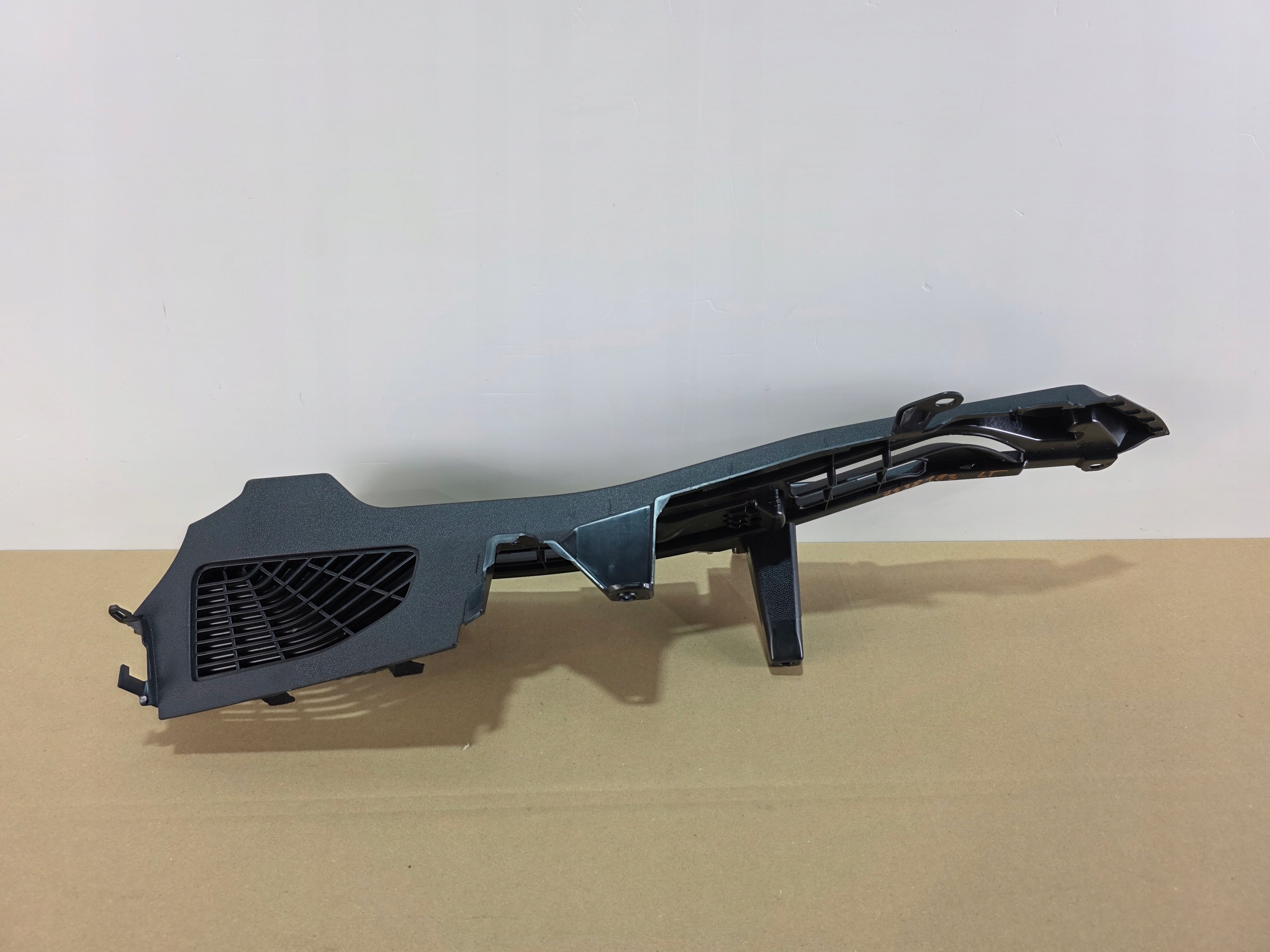 cover upholstery boot left BMW X5 G05 LCI 7438183