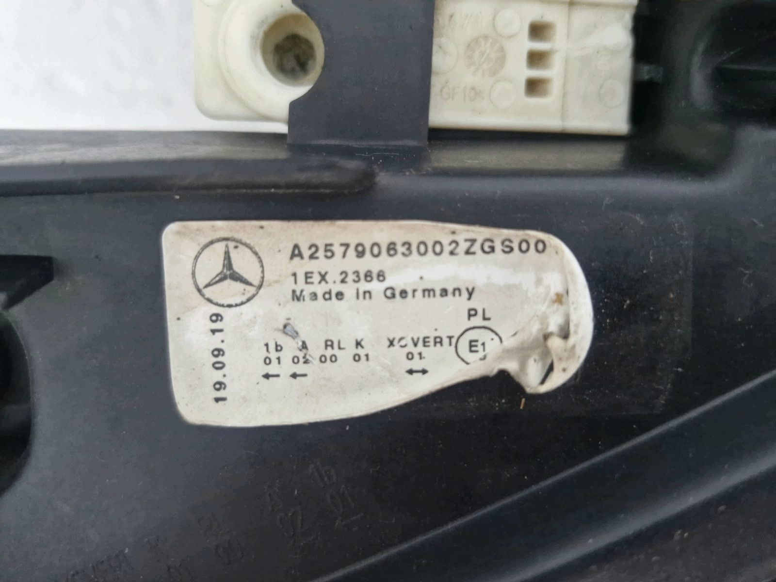 light right Mercedes CLS W257 Multibeam LED