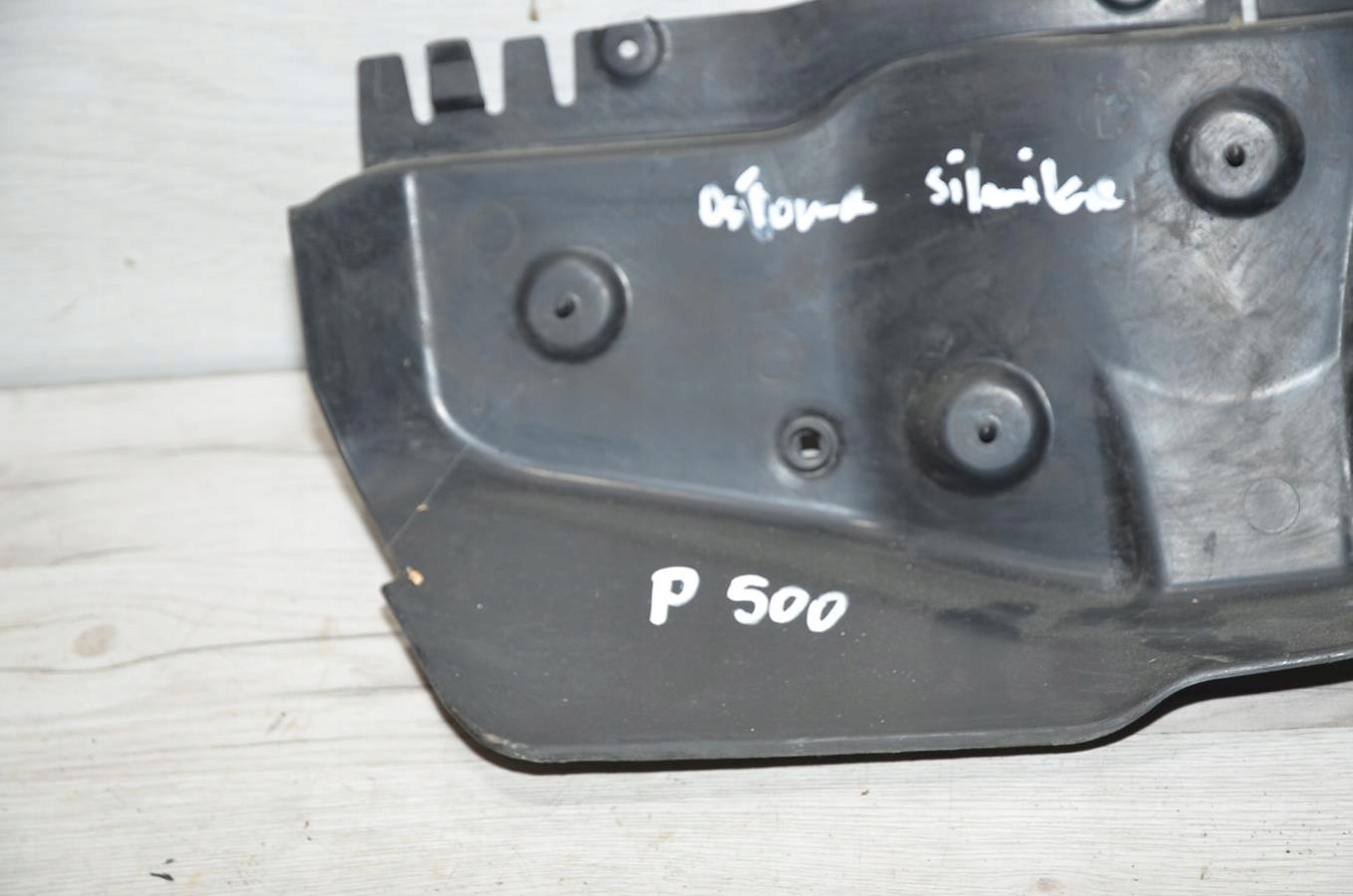 cover below engine right Fiat 500 3D