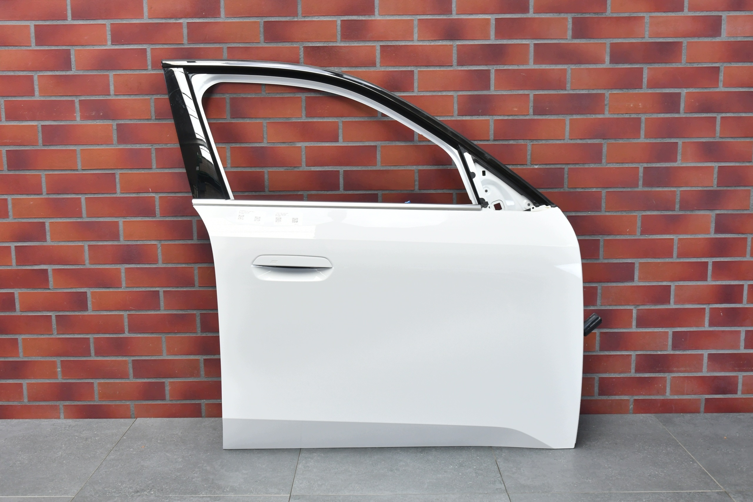 door right front front BMW X3 G45 A300 ALPINWHITE