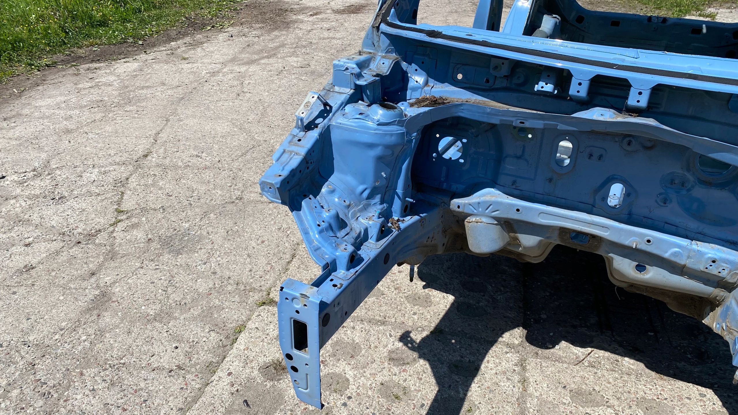 KIA PICANTO II ЛОНЖЕРОН ЧЕТВЕРТИНА ПРАВА ФАРТУХ