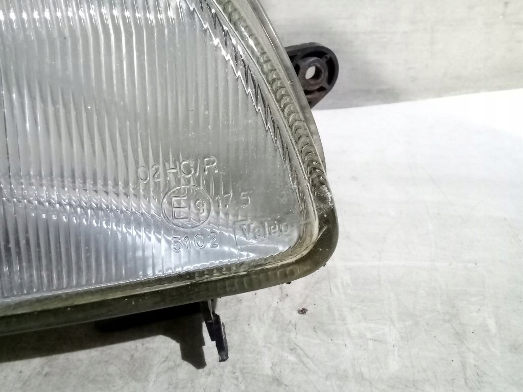 Citroen Berlingo and light right front front