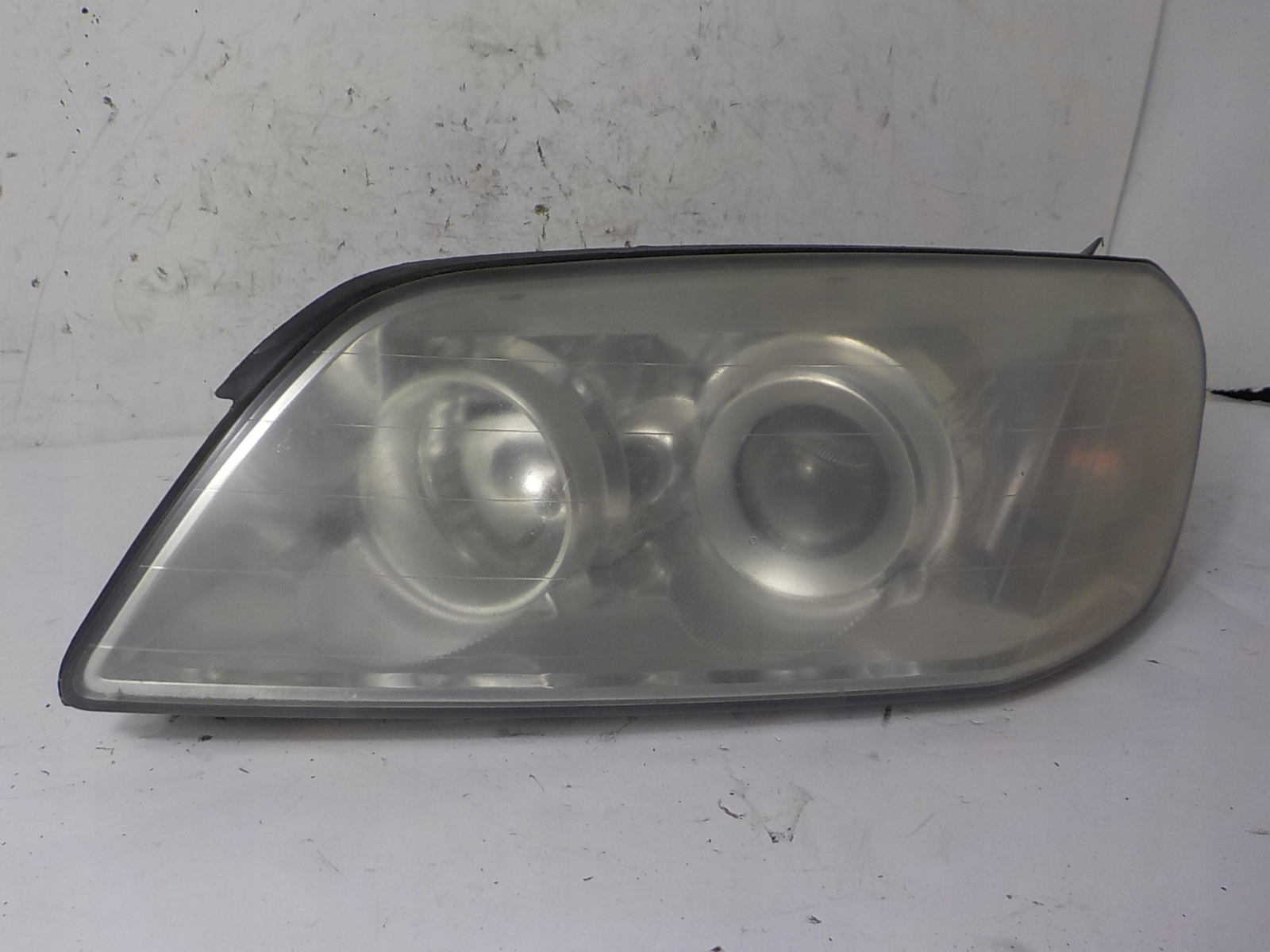 CHEVROLET CAPTIVA light left front front UK