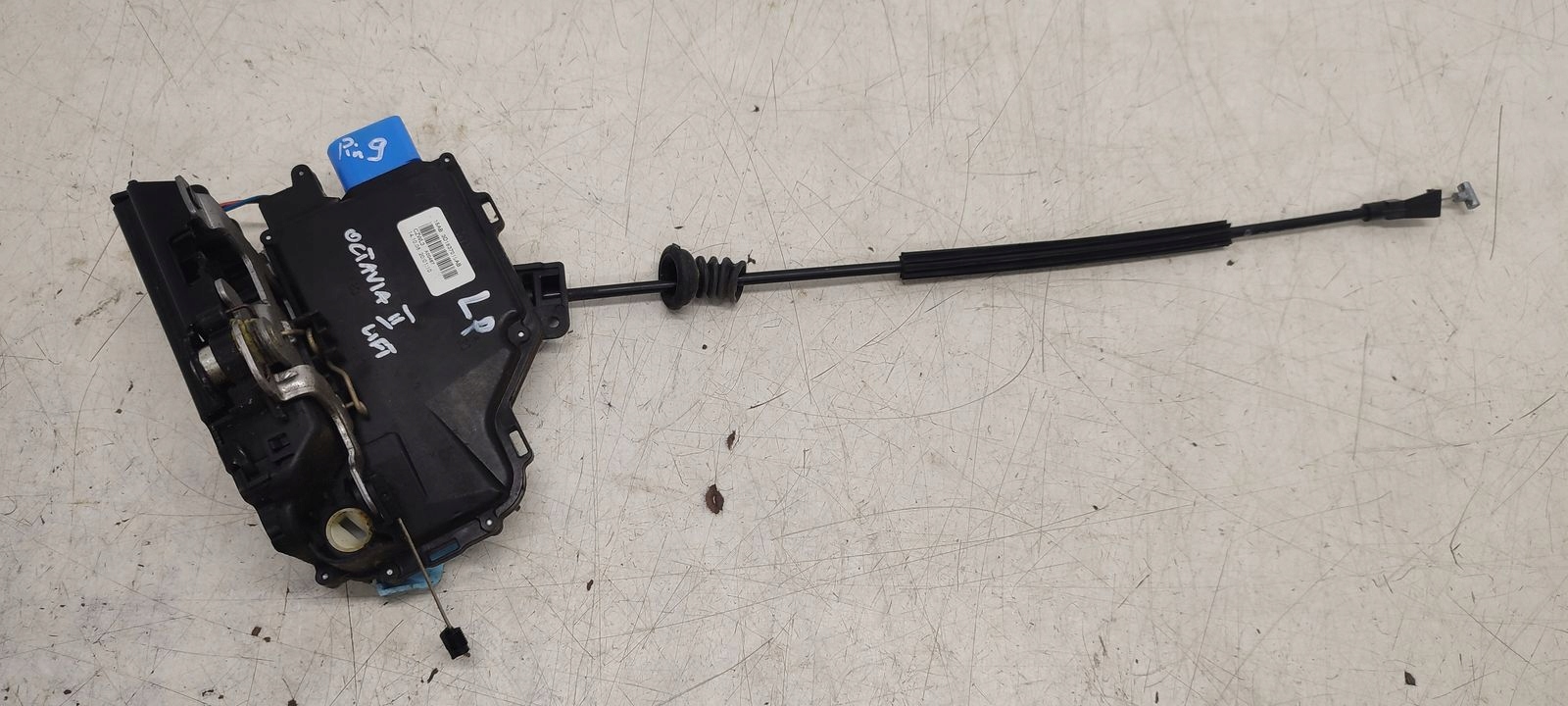 lock door front front left Skoda Octavia II LIFT 1,9 TDI