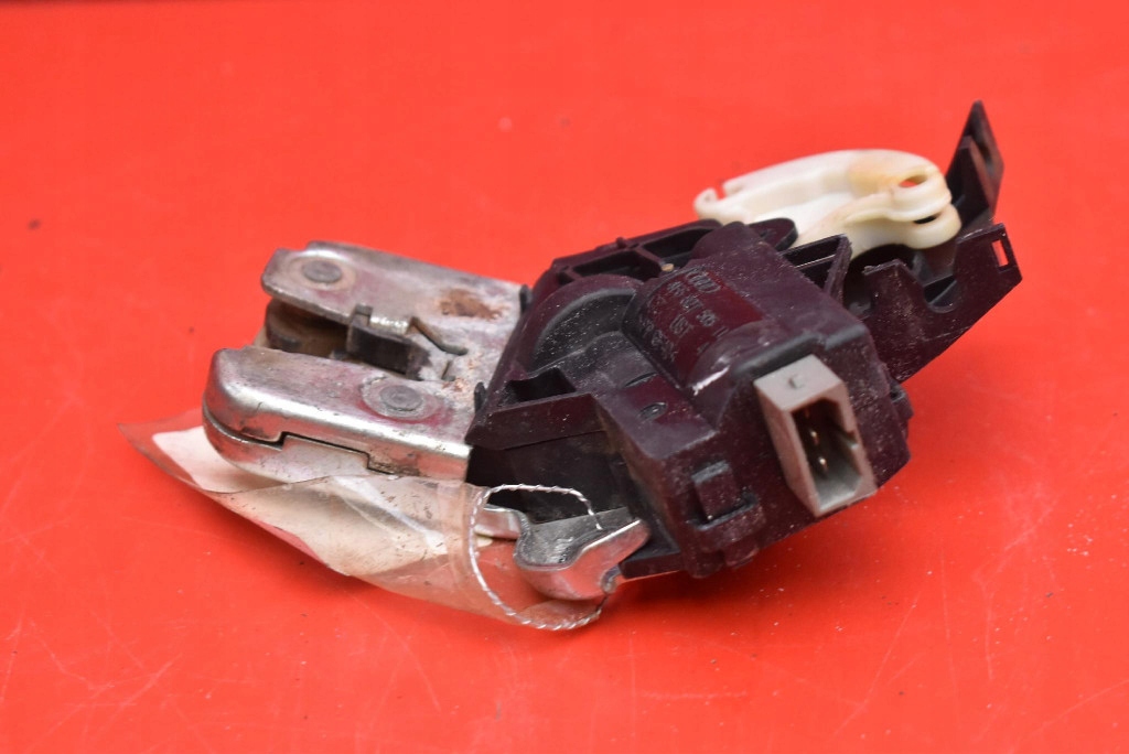 lock bonnet rear part boot 4F5827505D VW JETTA 5 V sedan 05-11