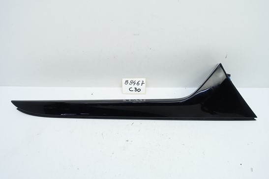 Спойлер планка багажника AUDI A6 C8 универсал 4K9854872