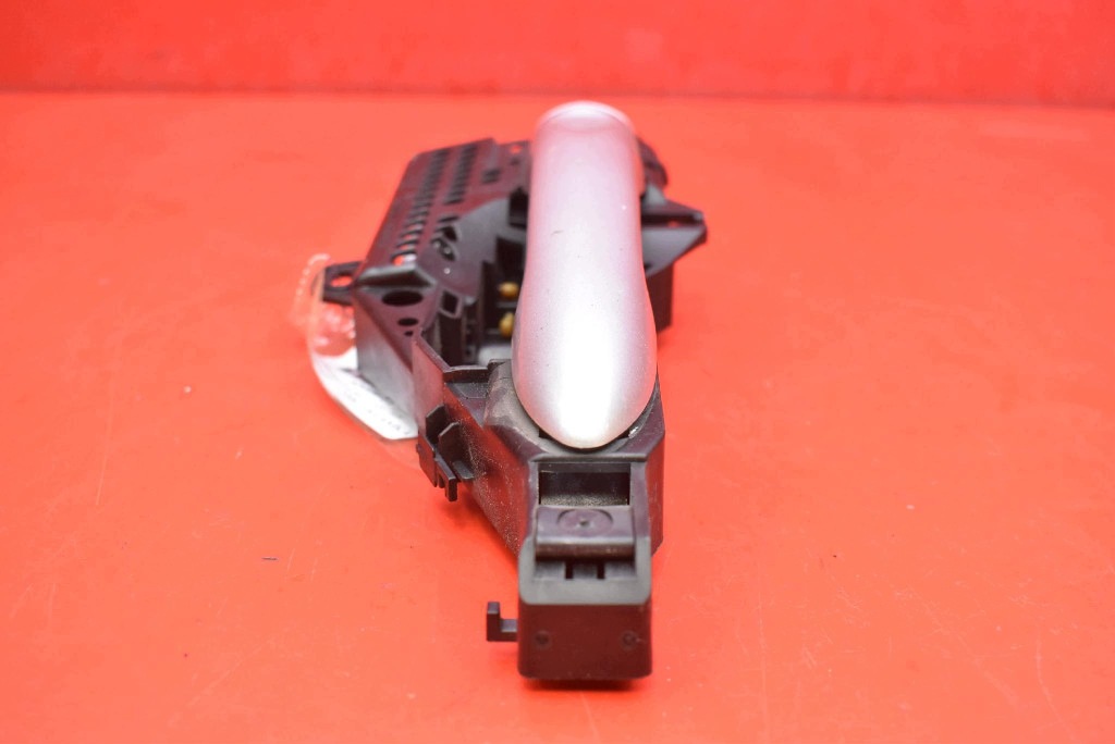 handle right front front SREBRNA 2.52.448 RENAULT CLIO 4 IV LIFT 16-19