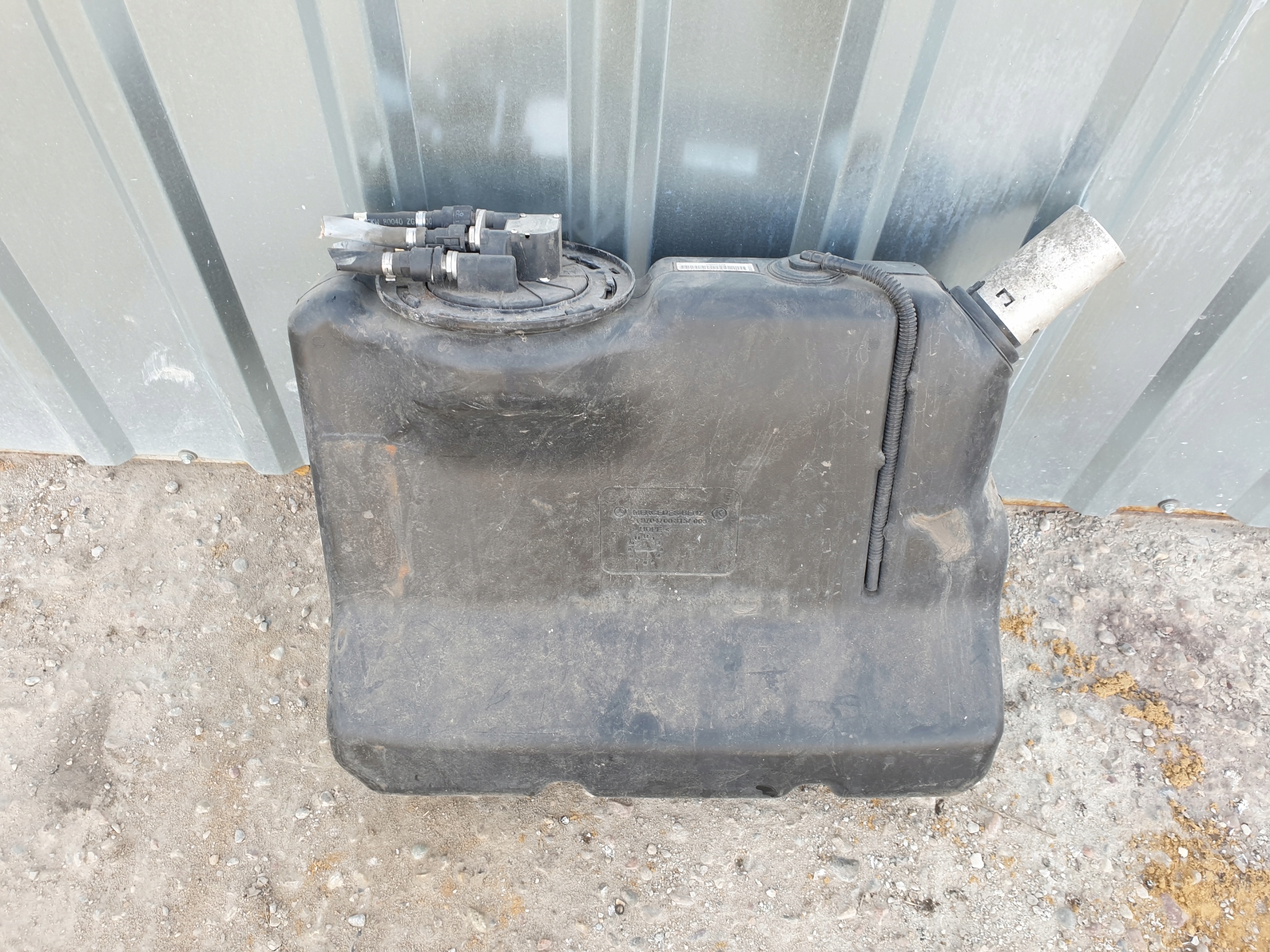 MERCEDES ATEGO 2 БАК ADBLUE 25L
