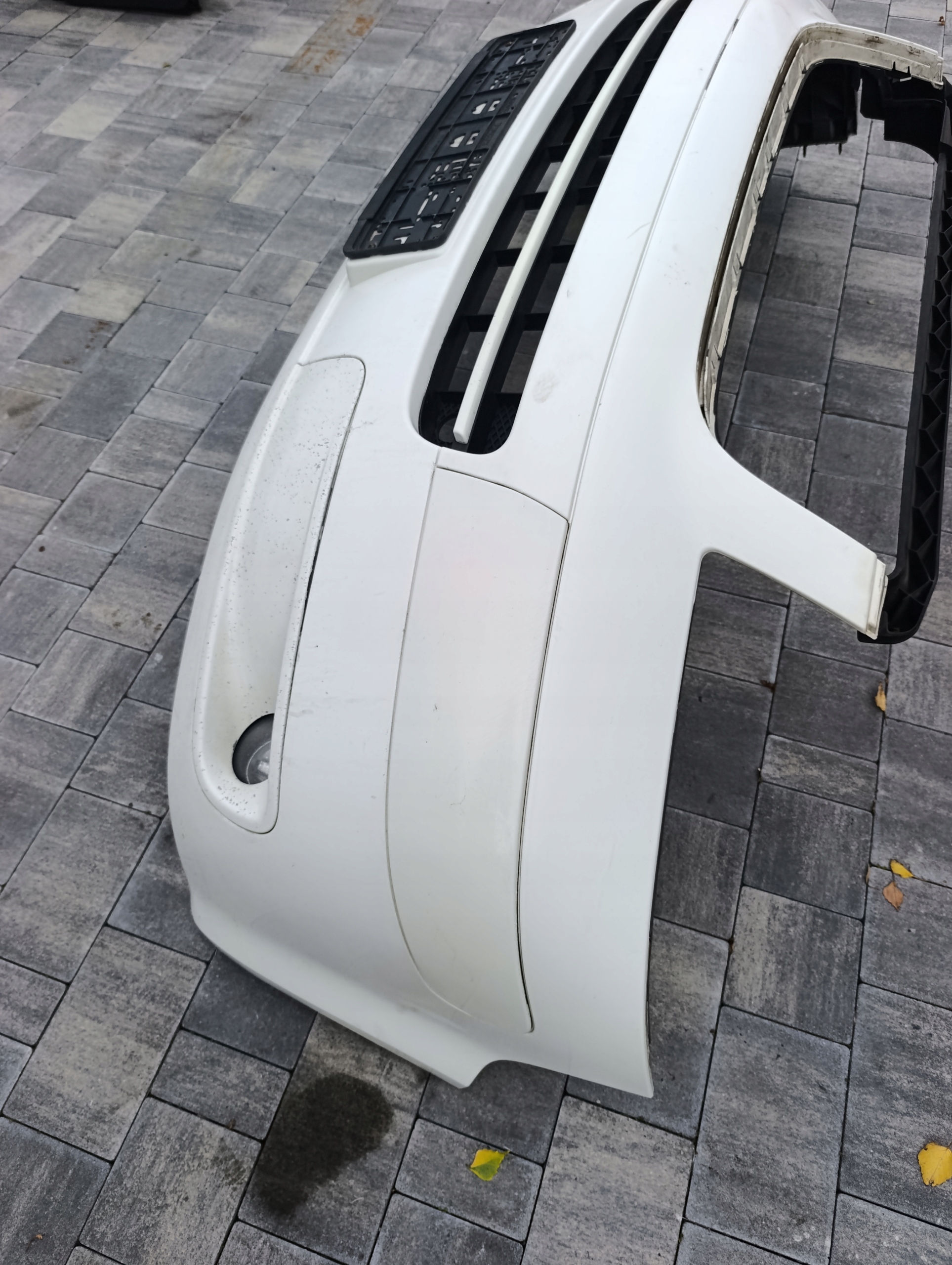 front bumper front VW T5 MULTIVAN complete bialy