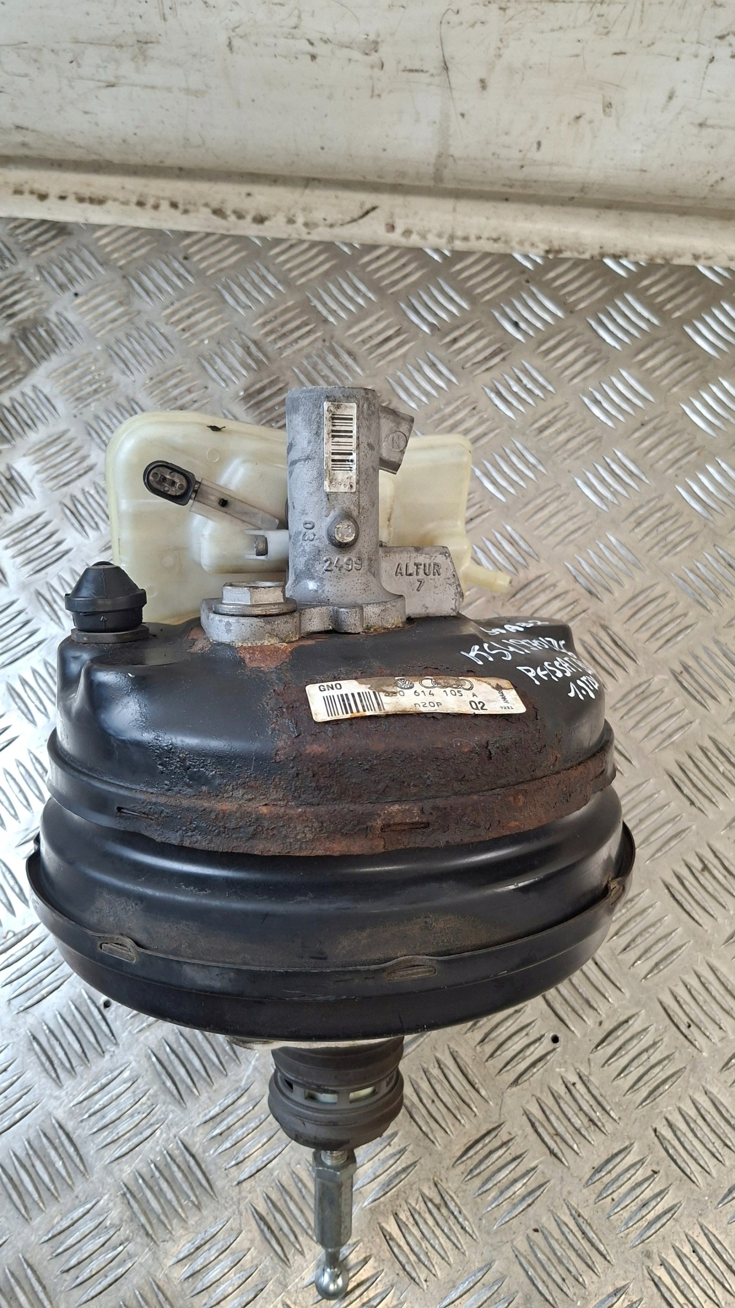 Servo bremsen VW PASSAT B5 1.9TDI