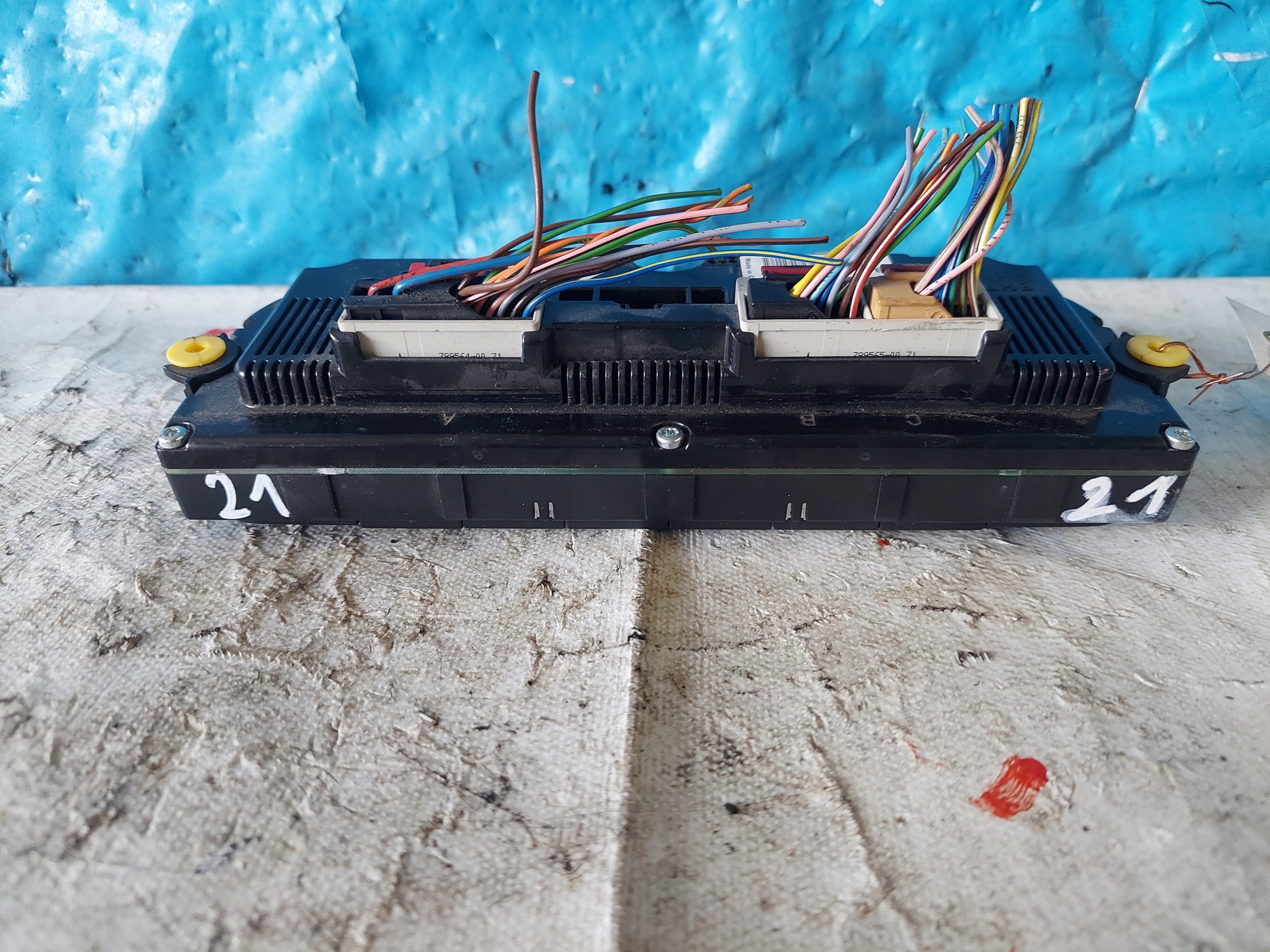 PANEL KLIMY VW AMAROK a 2H 2H0907040E
