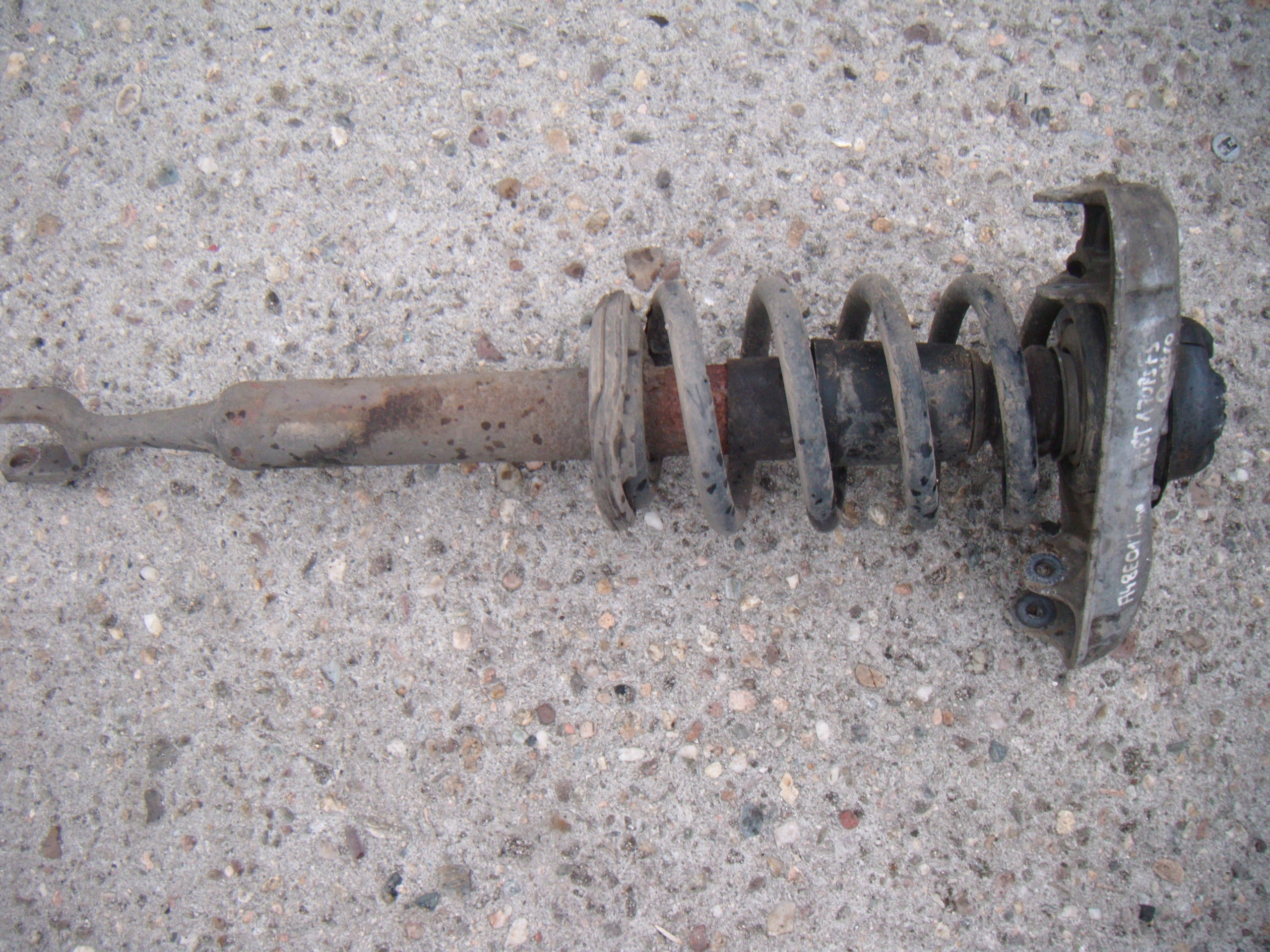 AUDI A4 B6 00-06 SPRĘŻYNA AMORTYZATOR LEWY PRZÓD