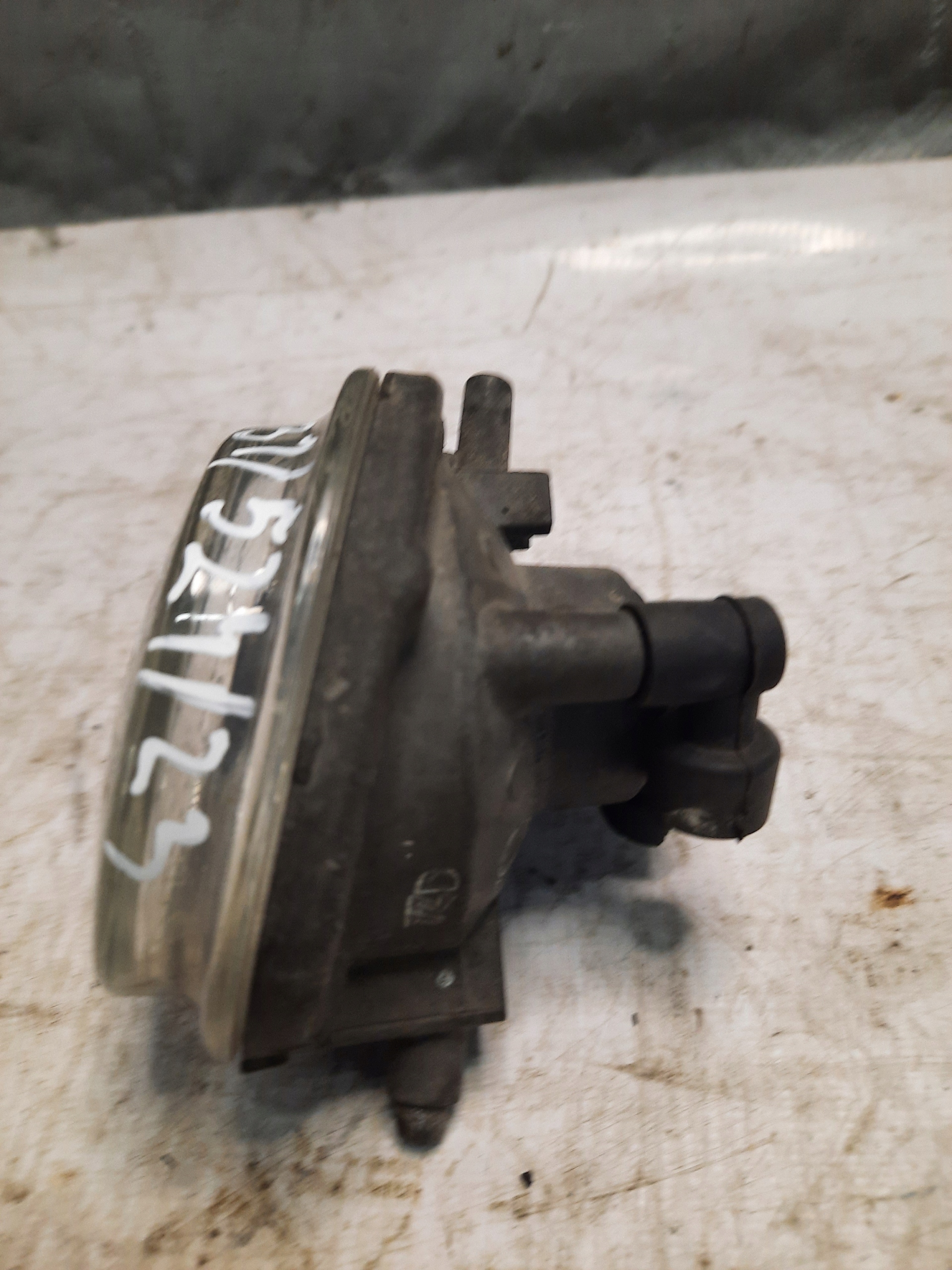 Nebelscheinwerfer Mazda OE 114-61010