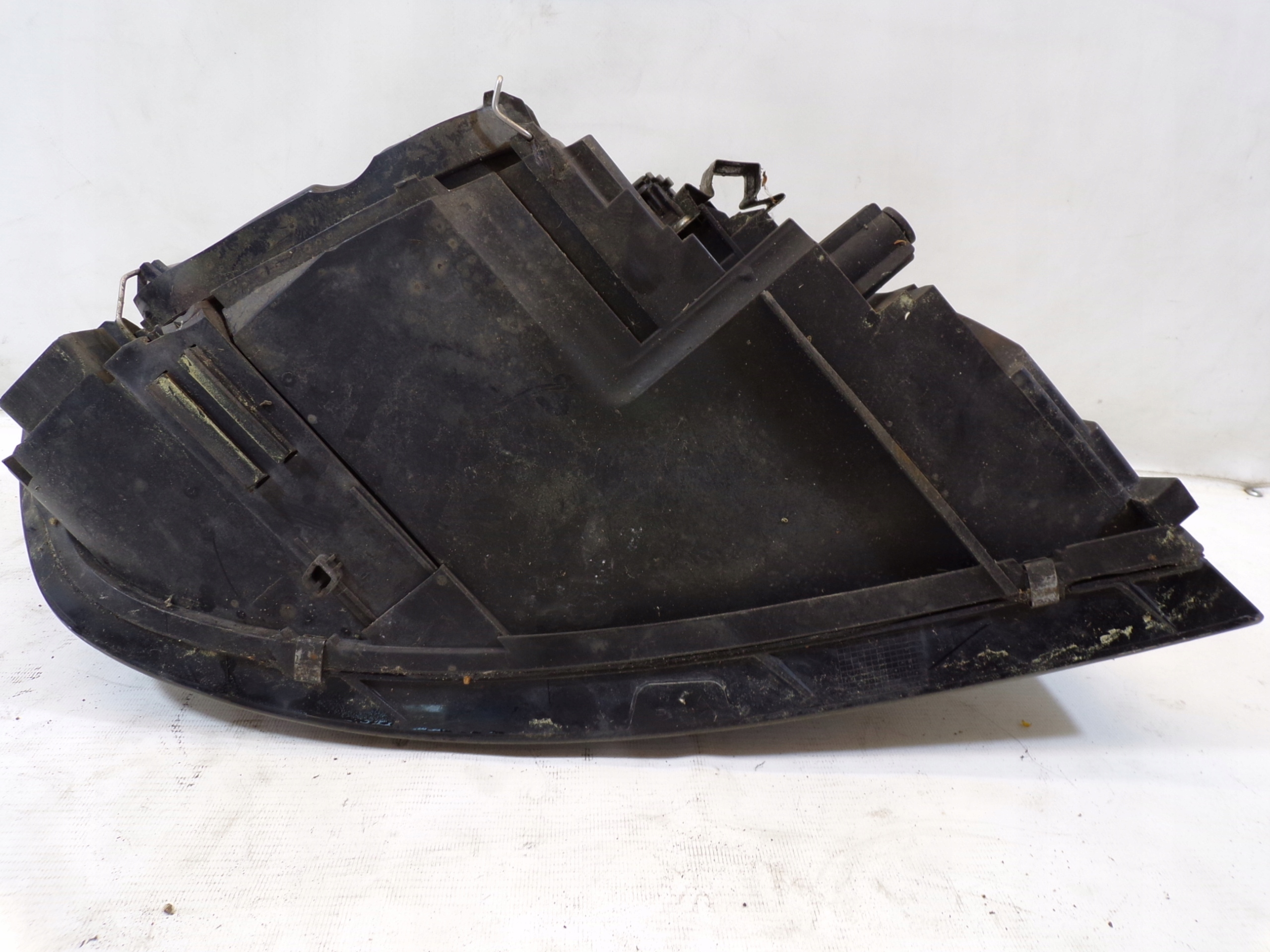 light front front left VOLVO V50 XENON
