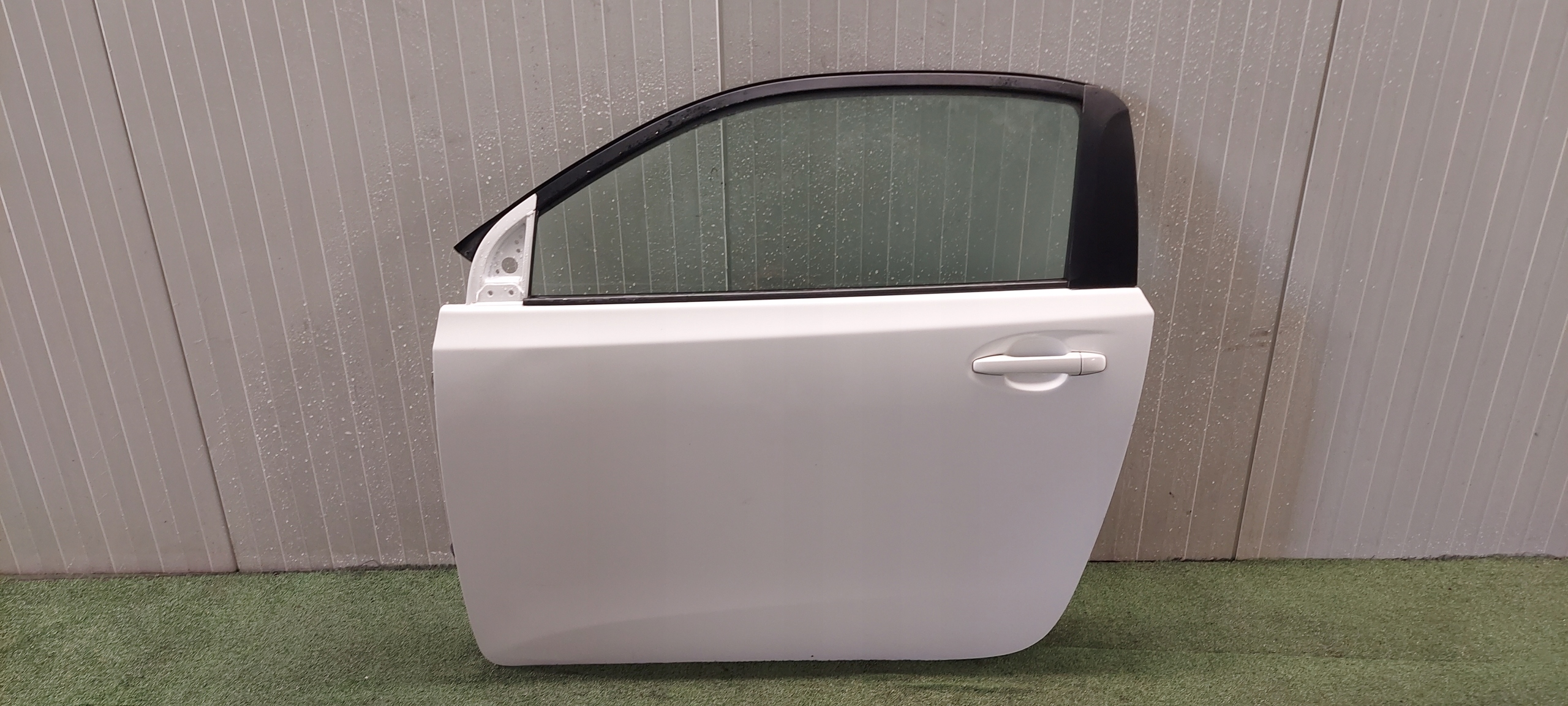 door left front +hinges TOYOTA IQ LAK: 070