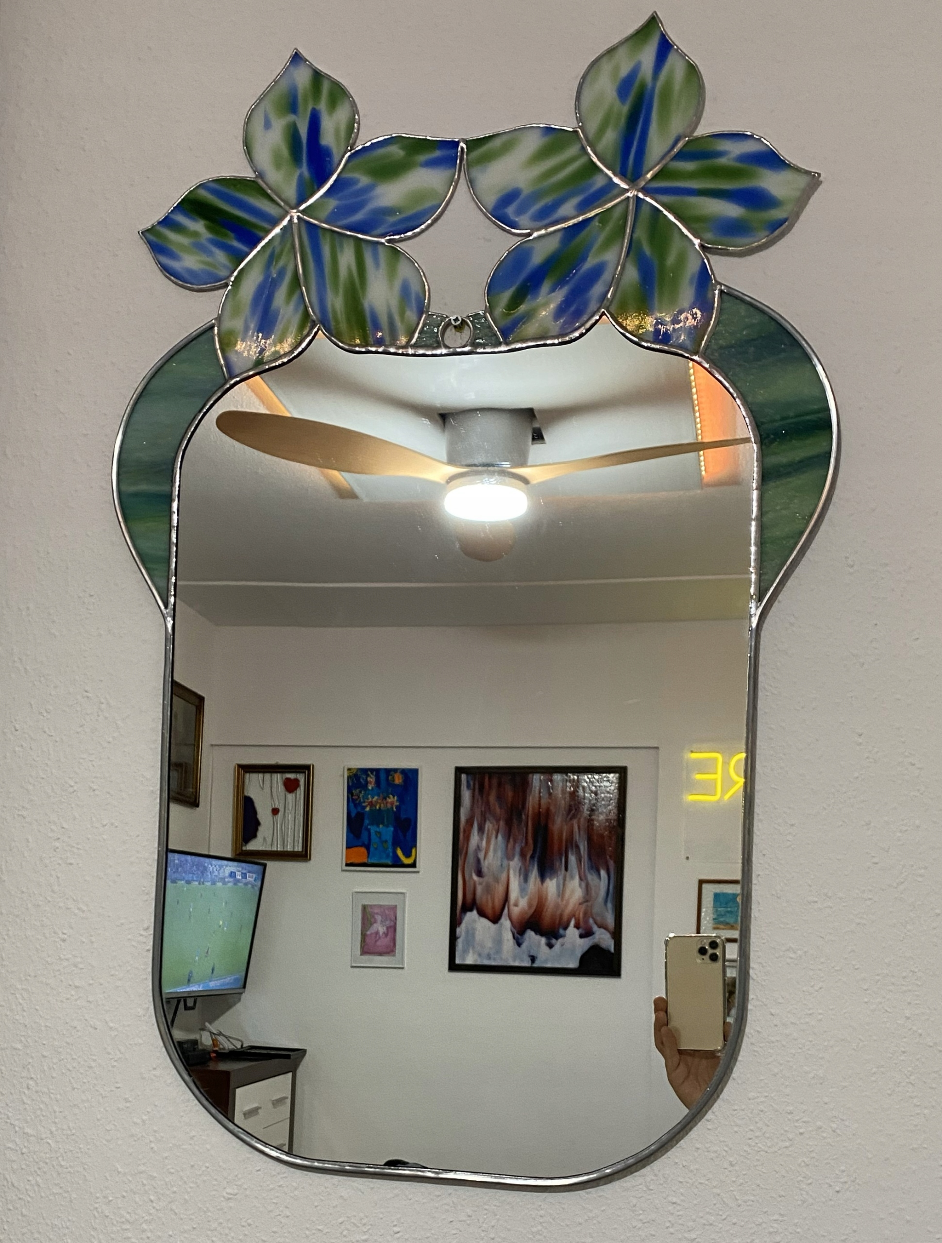 Lustro witrażowe z kwiatami Tiffany