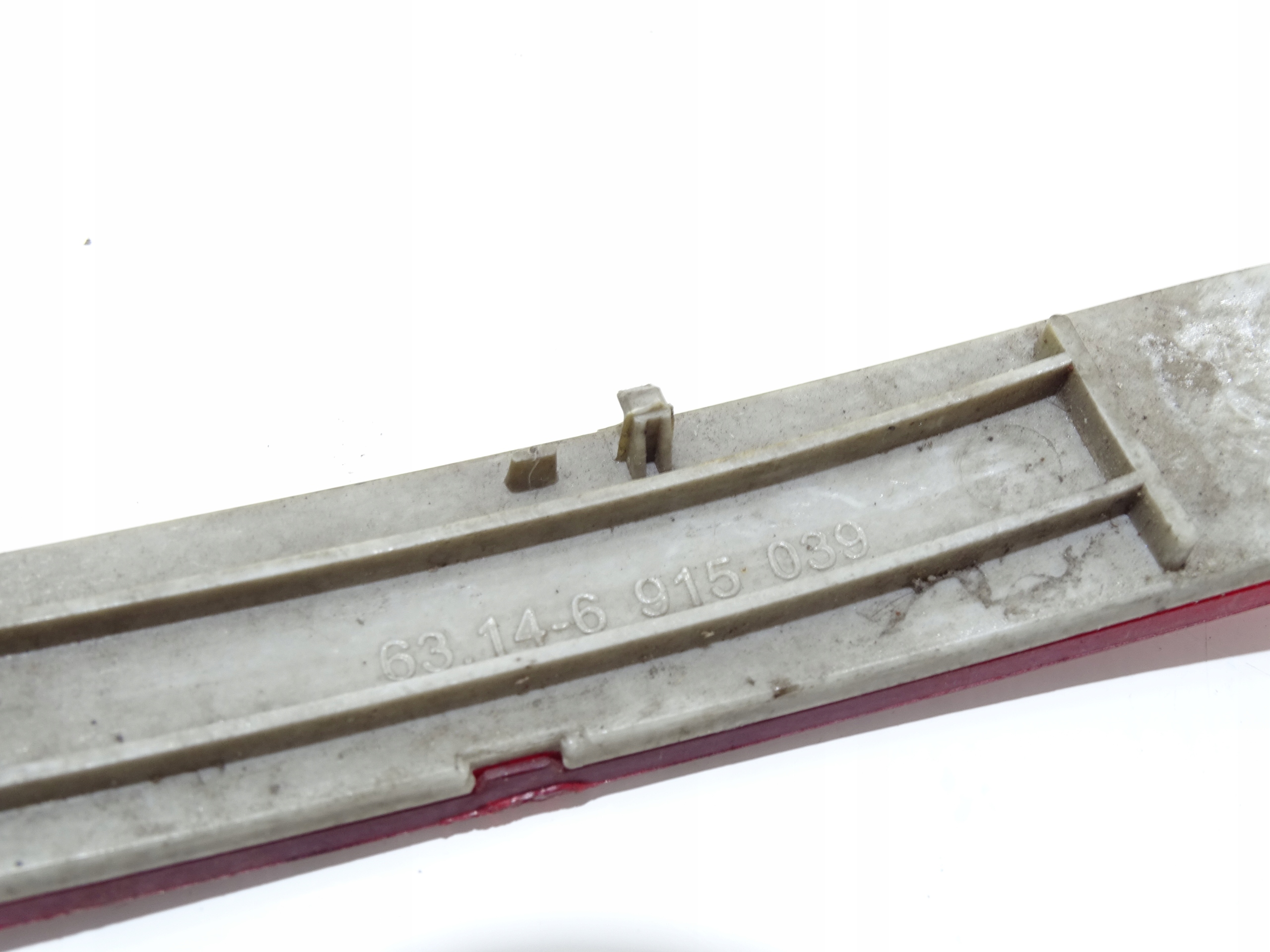ODBLASK der Stoßstange links heck BMW E60 OE 6915039 (4555668)