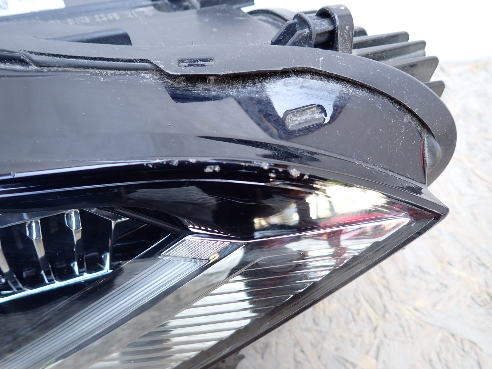 light left REFLEKTOR left FULL LED VW T CROSS C11 2018- 2GM941035A
