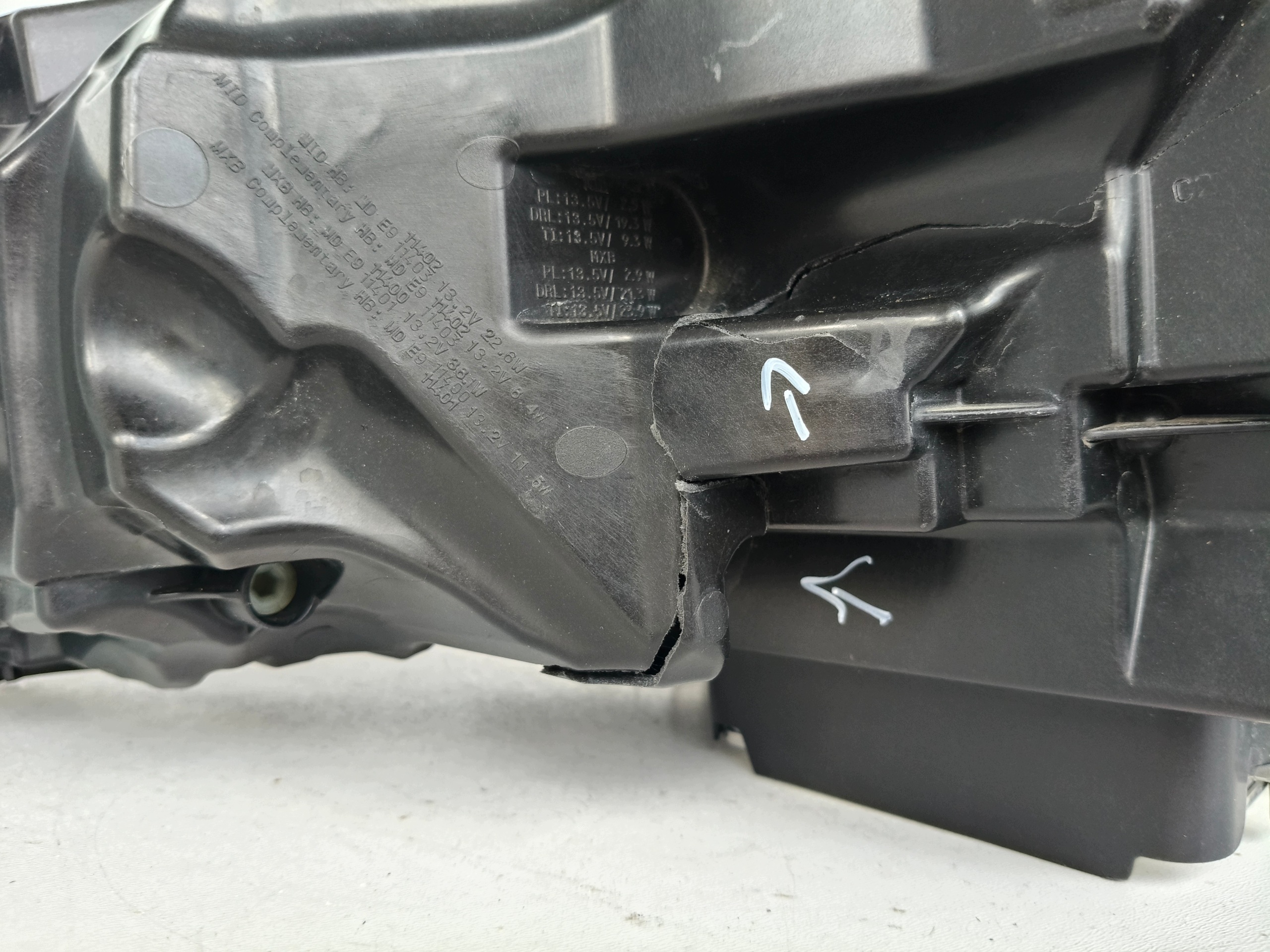 light right REFLEKTOR AUDI A5 B10 8B3 24- FULL LED MATRIX