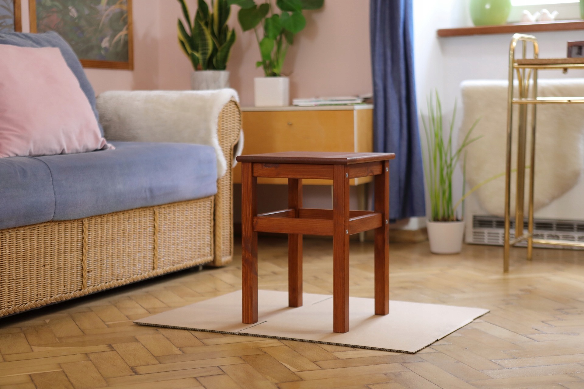 Lakierobejca do drewna 700ml BIAŁY Marka Dragon