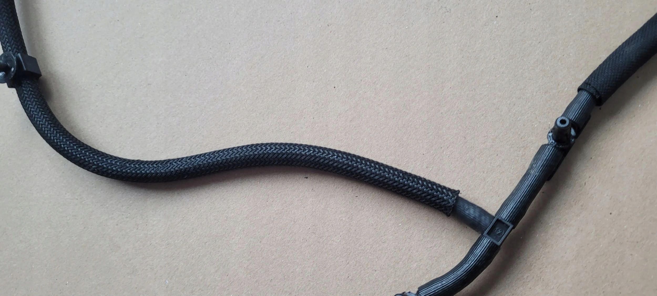 A6 C7 4G fuel line Einspritzdüse NADMIARY 2.0 TDI A4 B8 A5 Q5