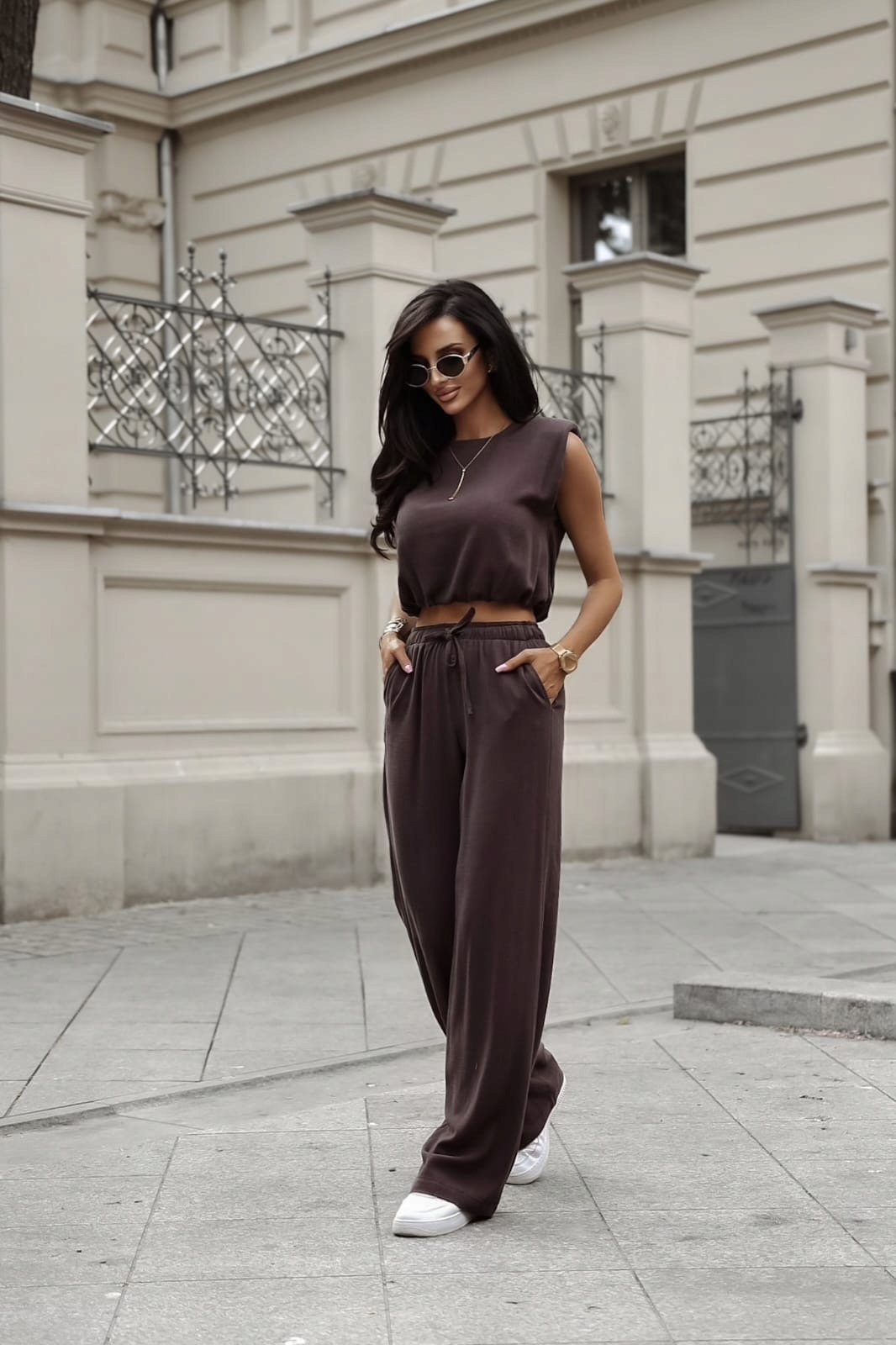 Dámský letní komplet a kalhoty Čokoládový vel. 36