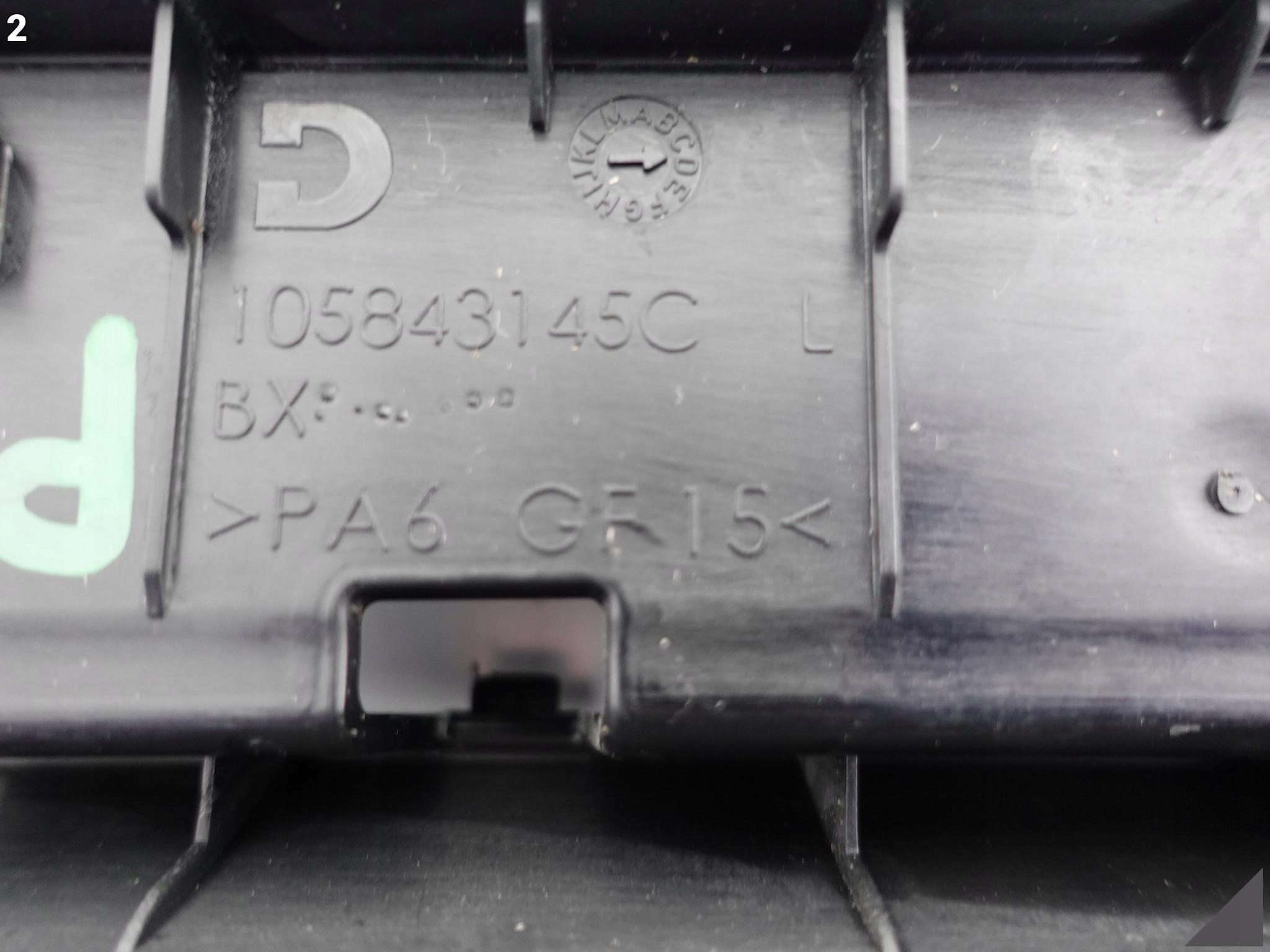 BMW 7 G11 moulding ADAPTER ROLETY left rear part