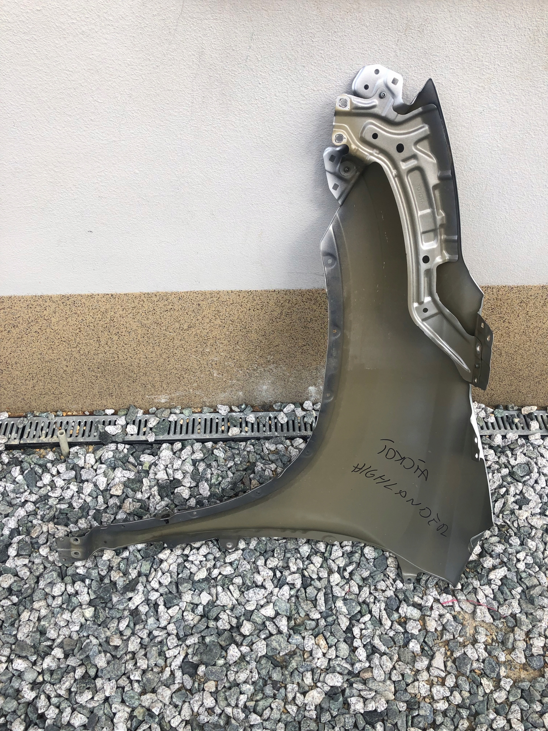 fender front right TOYOTA HIGHLANDER 2020 nr.00