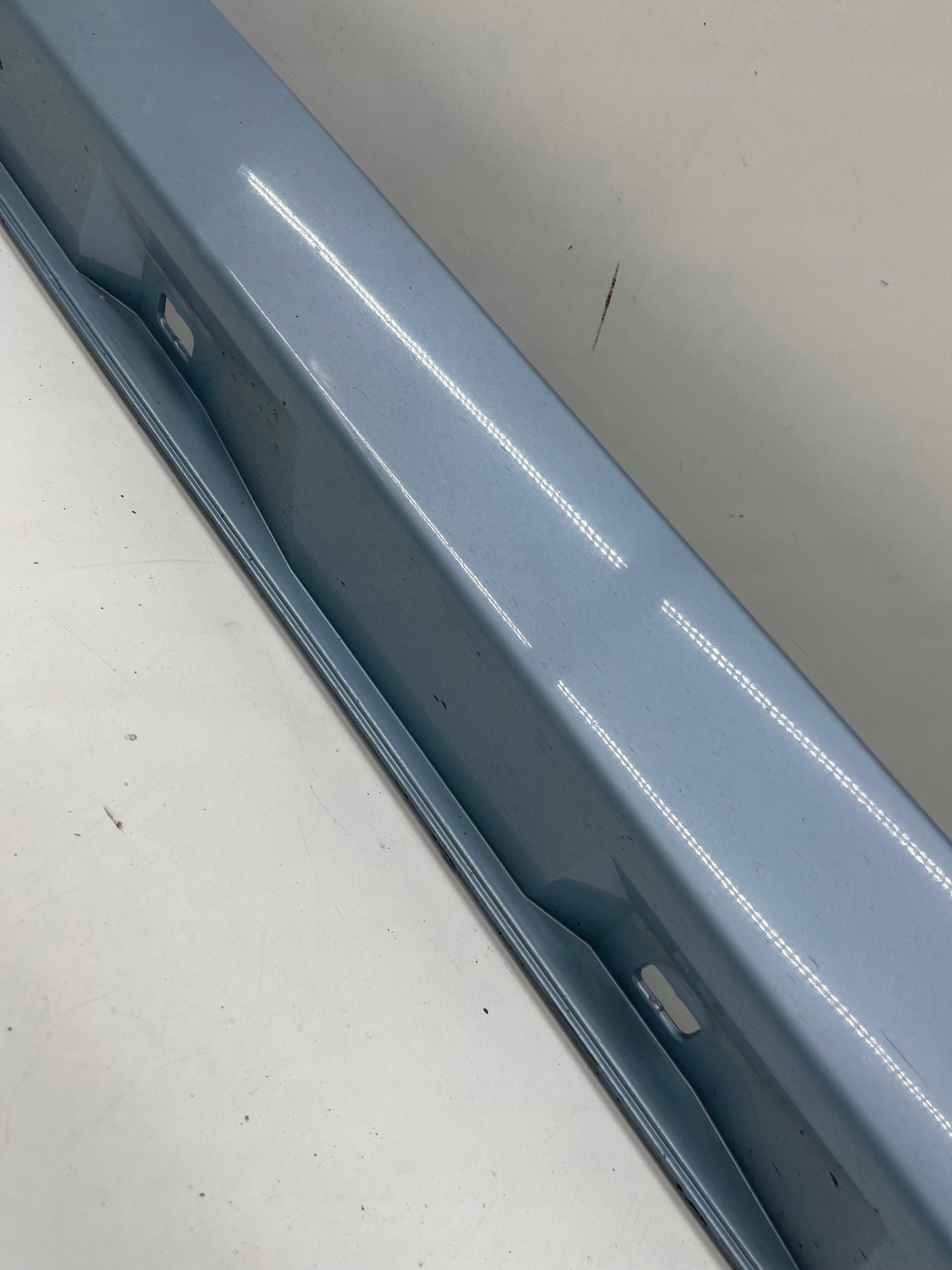AUDI A6 C7 moulding cap of the threshold threshold left colour LY5R blue