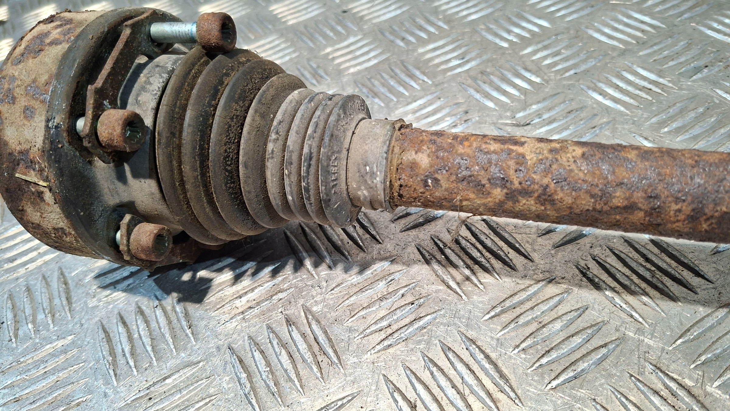 semi-axis right rear part AUDI TT 1.8T QUATTRO