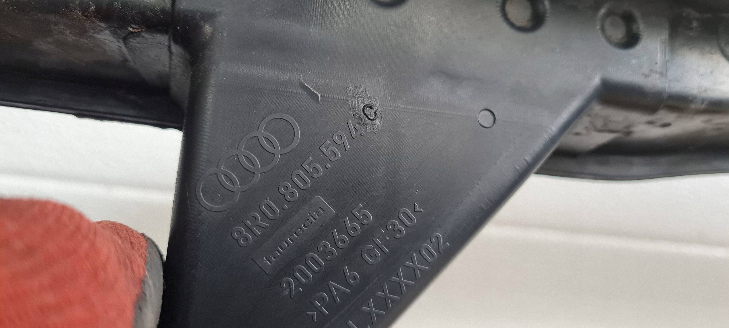 Q5 8R SQ5 LIFT support panel for radiators pillar iron ORG 8R0805594C