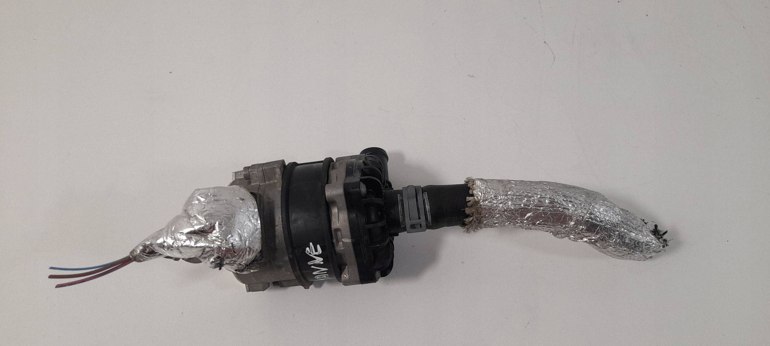 Porsche Cayenne 9Y0 9Y3 pumpa cirkulacije vode 8K0965567B (PR38)
