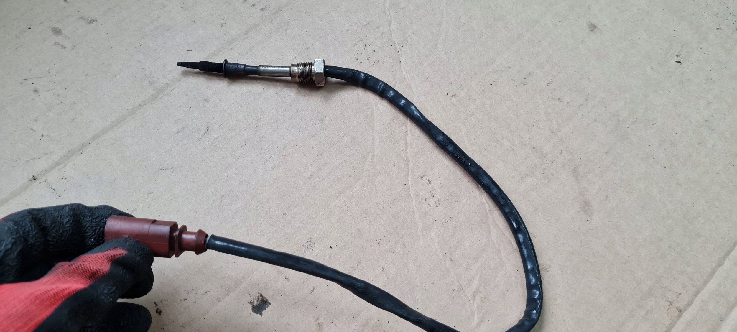 A4 B9 8W Sensor TEMPERATURY Gase 2.0 TDI 8W0906088B A5 8W Q5 A6