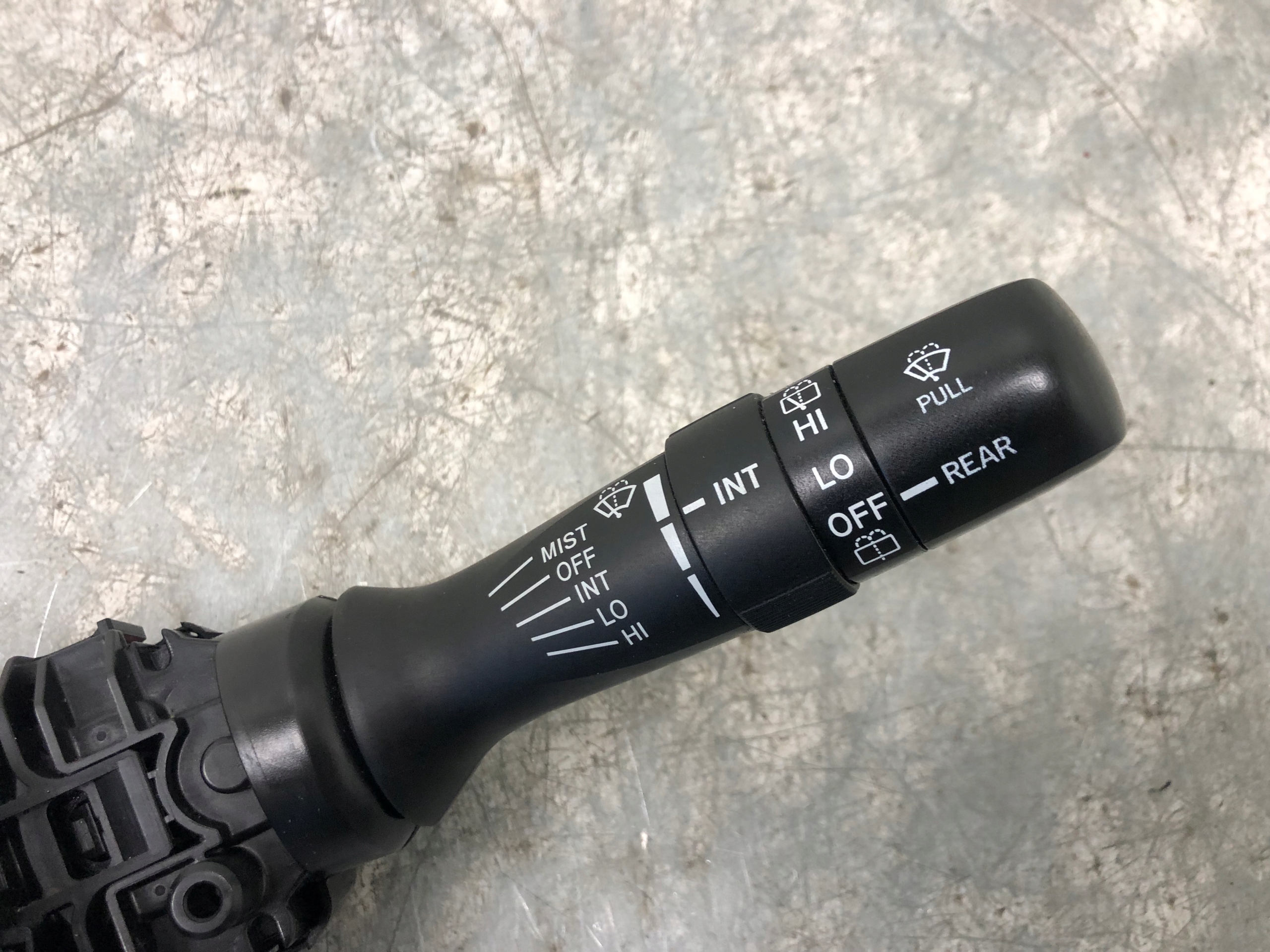 DEVIO LUCI TERGICRISTALLO TERGI TOYOTA AURIS e 89245-02040