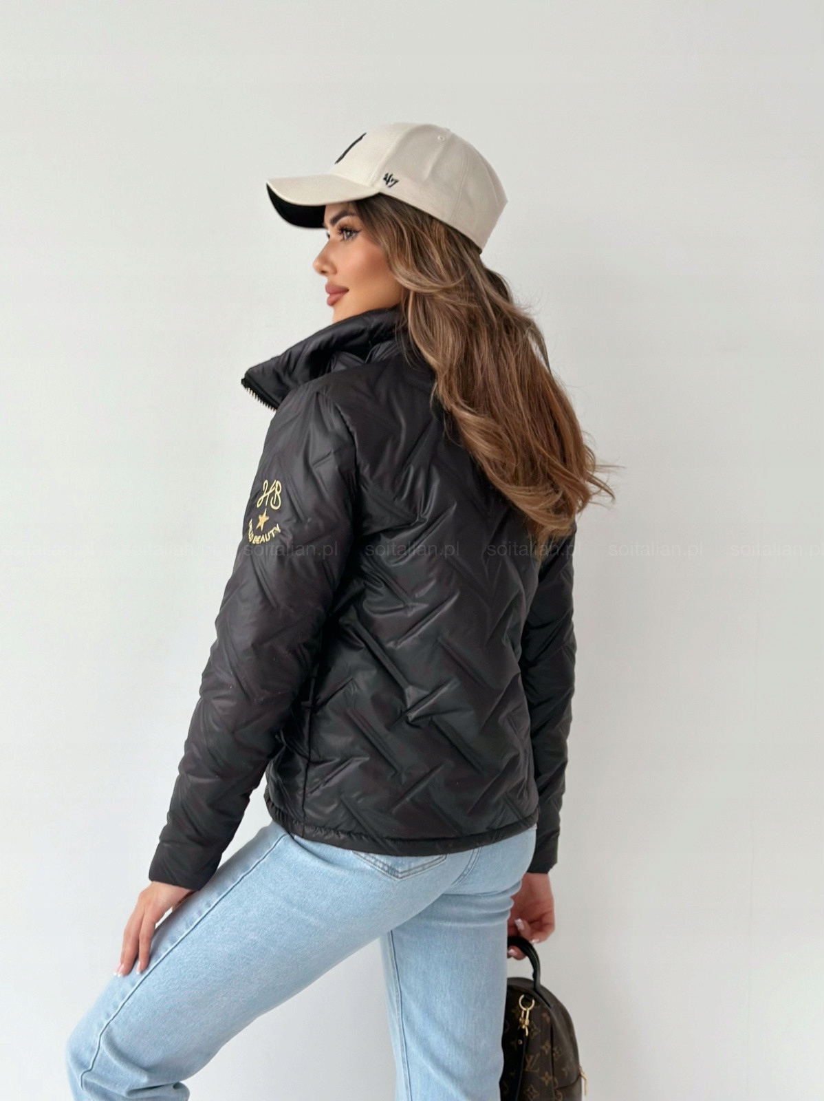 KURTKA PIKOWANA ARCHER CZARNA ROZ.M Materiał dominujący poliester