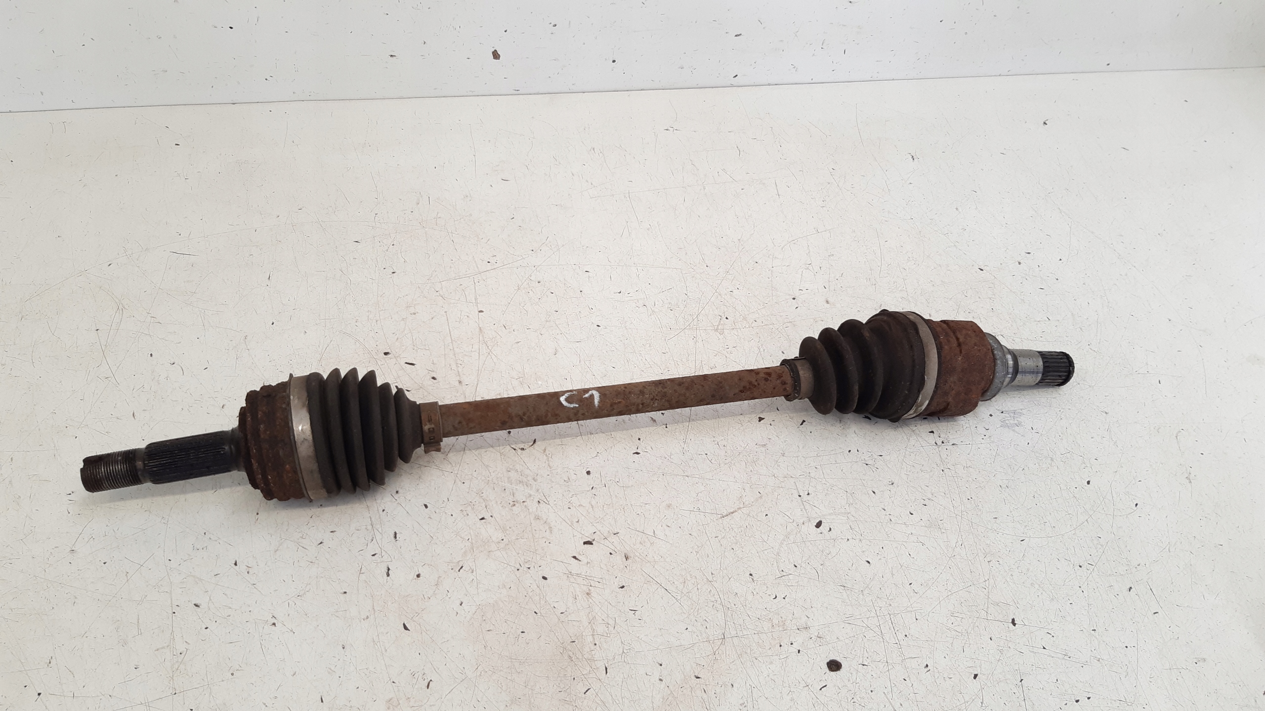 semi-axis short. Citroen C1