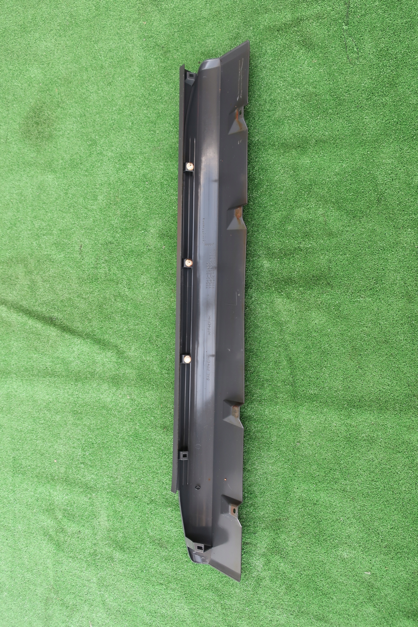 moulding threshold threshold left SUZUKI JIMNY LIFT NIE MALOWANA original OM 2005R >