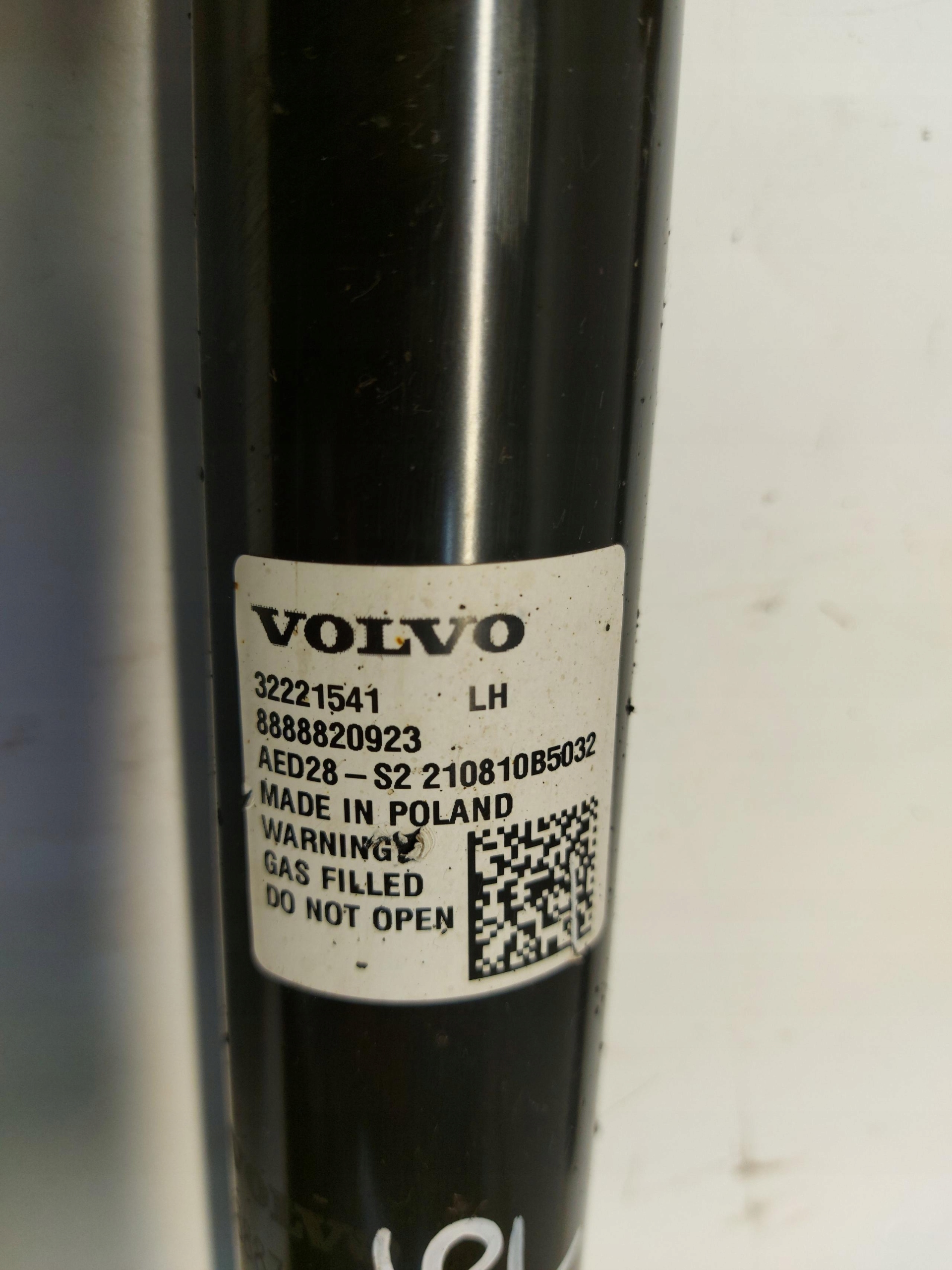 Volvo XC40 T5 EH, 2021 Stoßdämpfer links oder rechts heck hinten 32221541