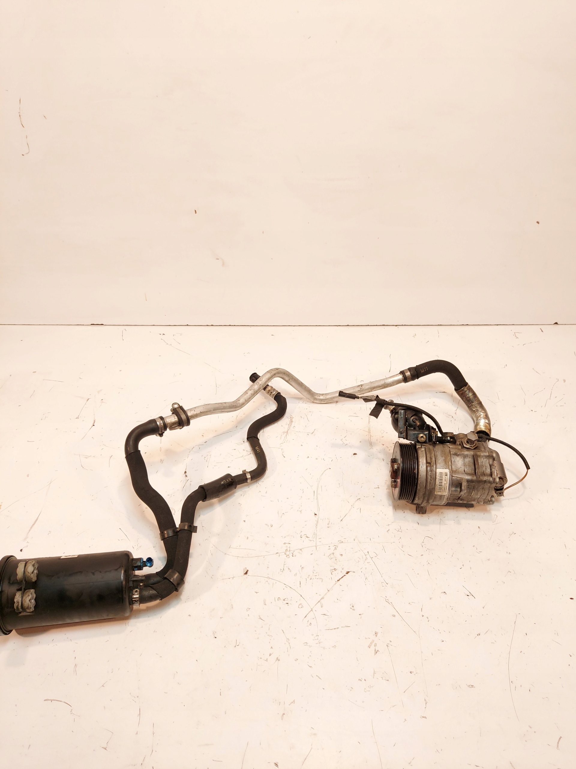 LFR440 - BMW E60 насос гидроусилителя ACTIVE DYNAMIC 6767243