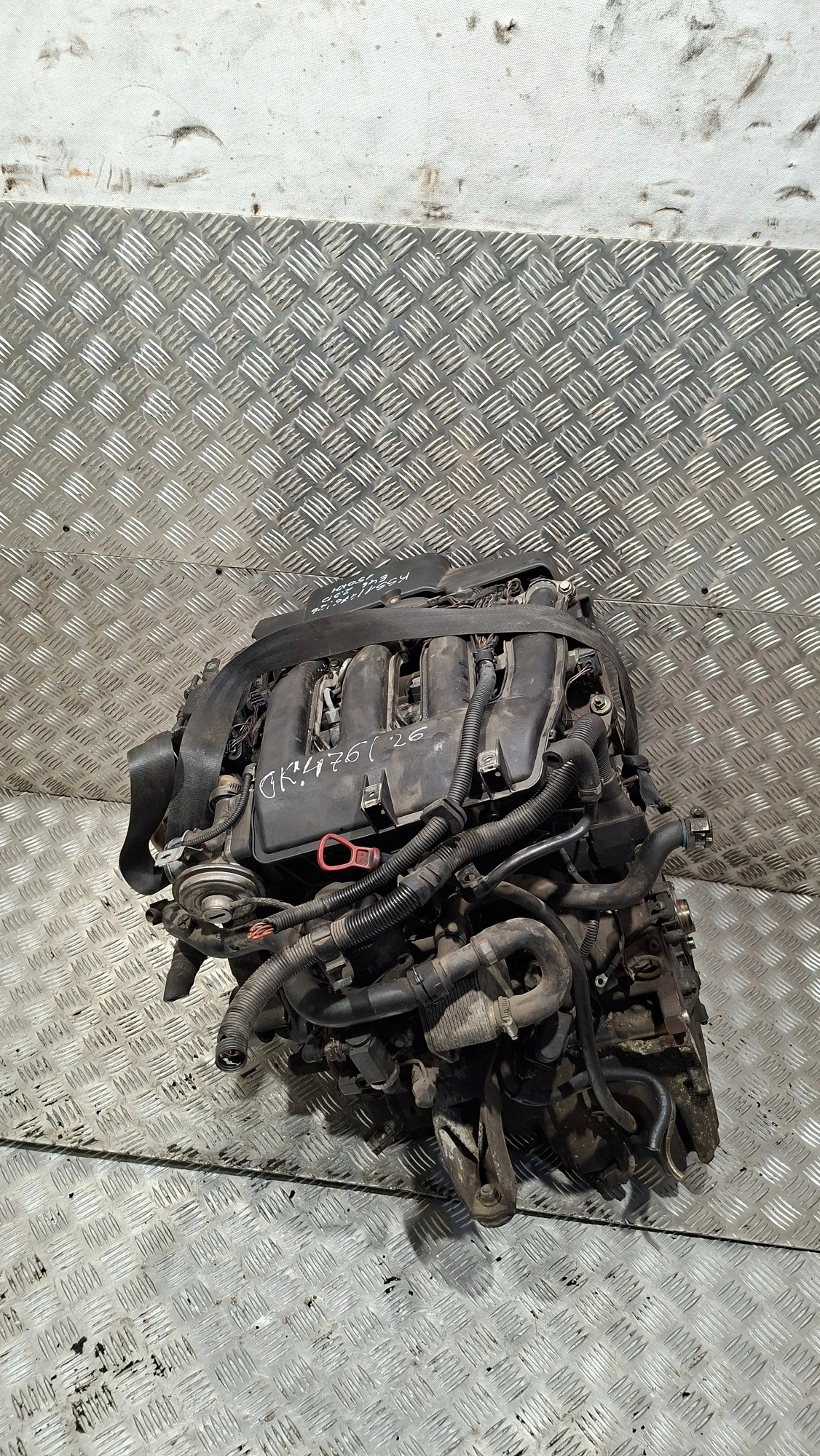 engine pillar Z UKLADEM PALIWOWYM BMW E46 2.0D 150KM