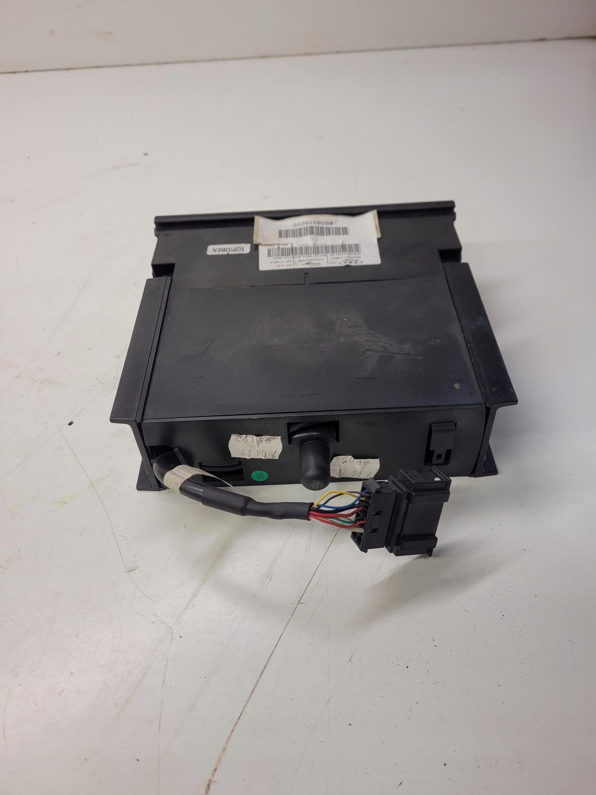 INTERFACE MULTIMEDIALNY AUDI A4 A3 TT 8E0857925E
