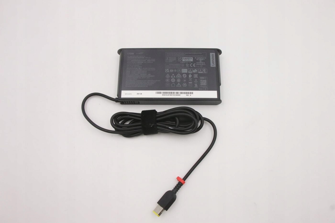 Lenovo 170W Ac adaptér s 89%