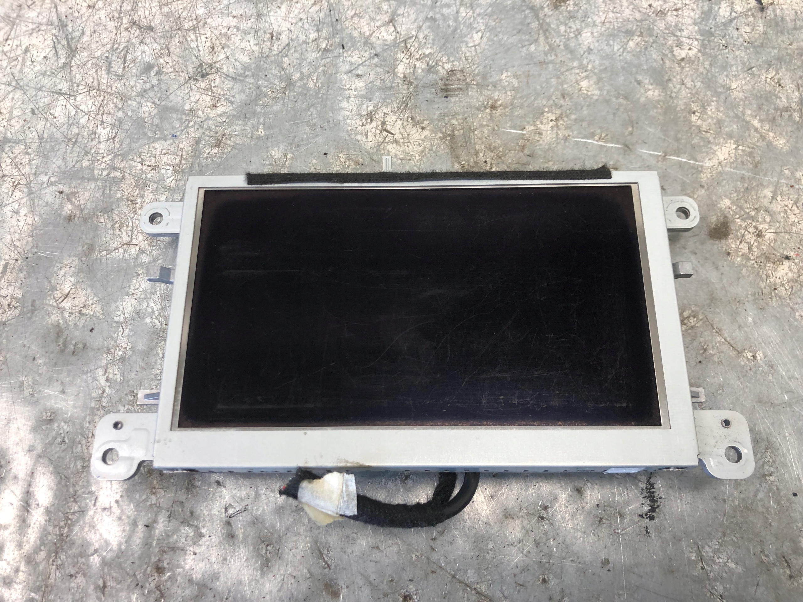 EKRAN display AUDI A4 B8 LIFT 8T0919604