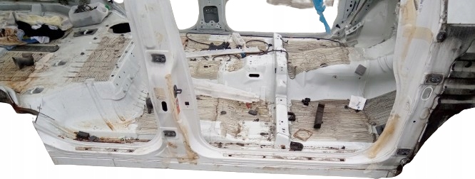 СТОЙКА ЦЕНТРАЛЬНЫЙ ПОРОГ ПРАВЫЙ ИНФИНИТИ Qx56 03-09