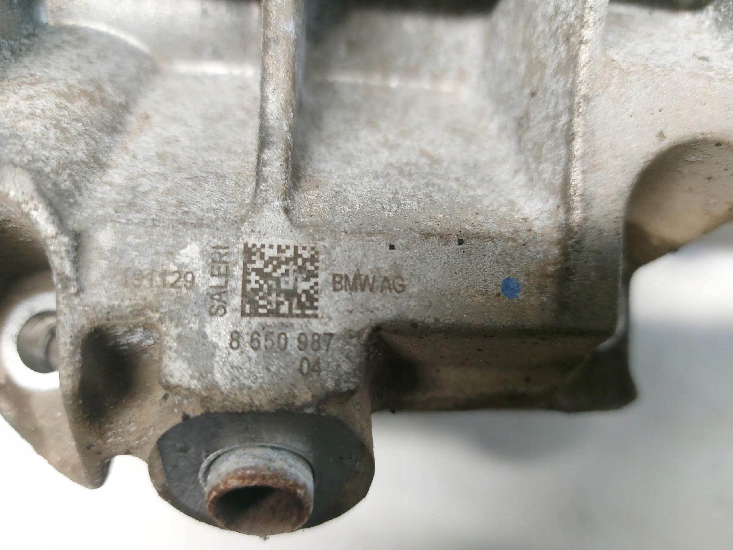 BMW G20 330e vízpumpa csomag 8650987