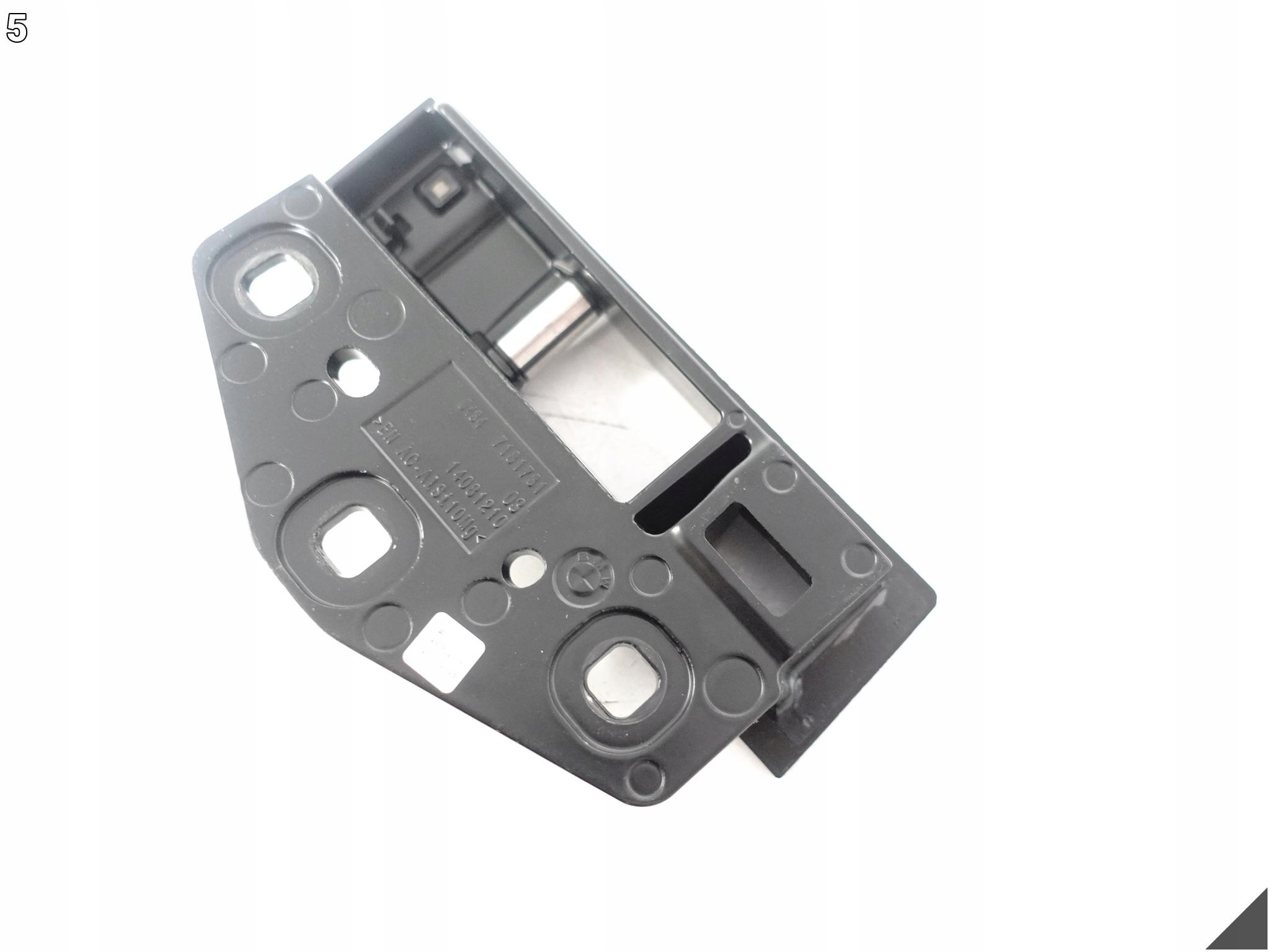 BMW M8 F91 8 G14 CABRIO 18- bracket holder hook lock under the window front L