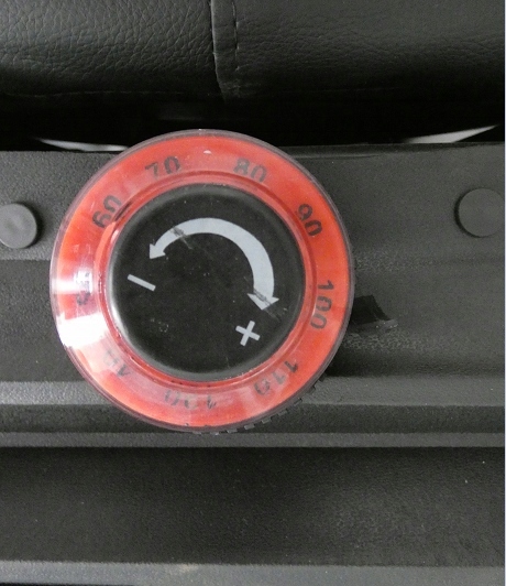 9f240dfa4e7e8470d63abcd9cb5c