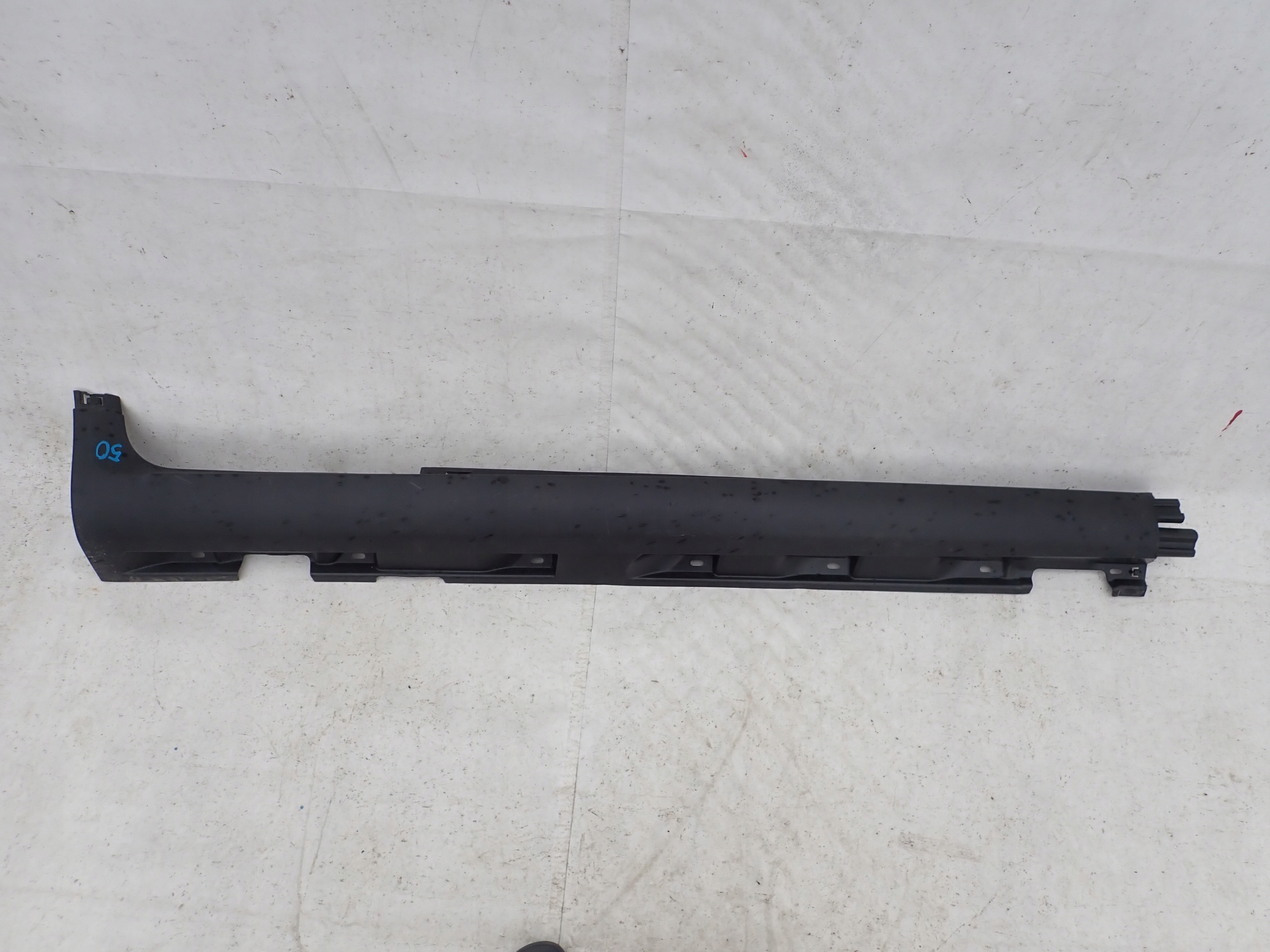 VOLVO C30 LIFT 09-12 threshold right moulding threshold