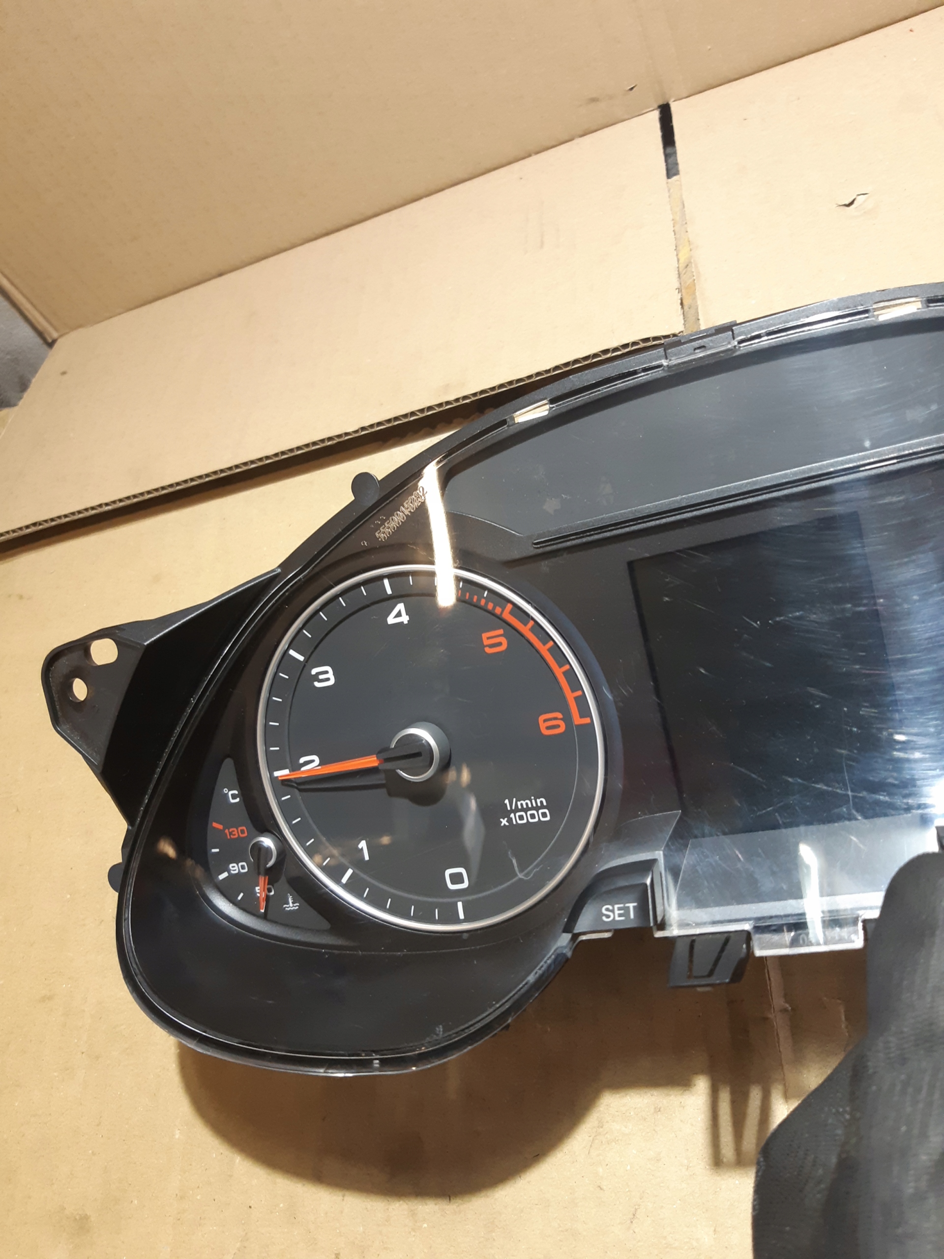 AUDI A4 B8 LIFT dials dials UK 8K0920982B
