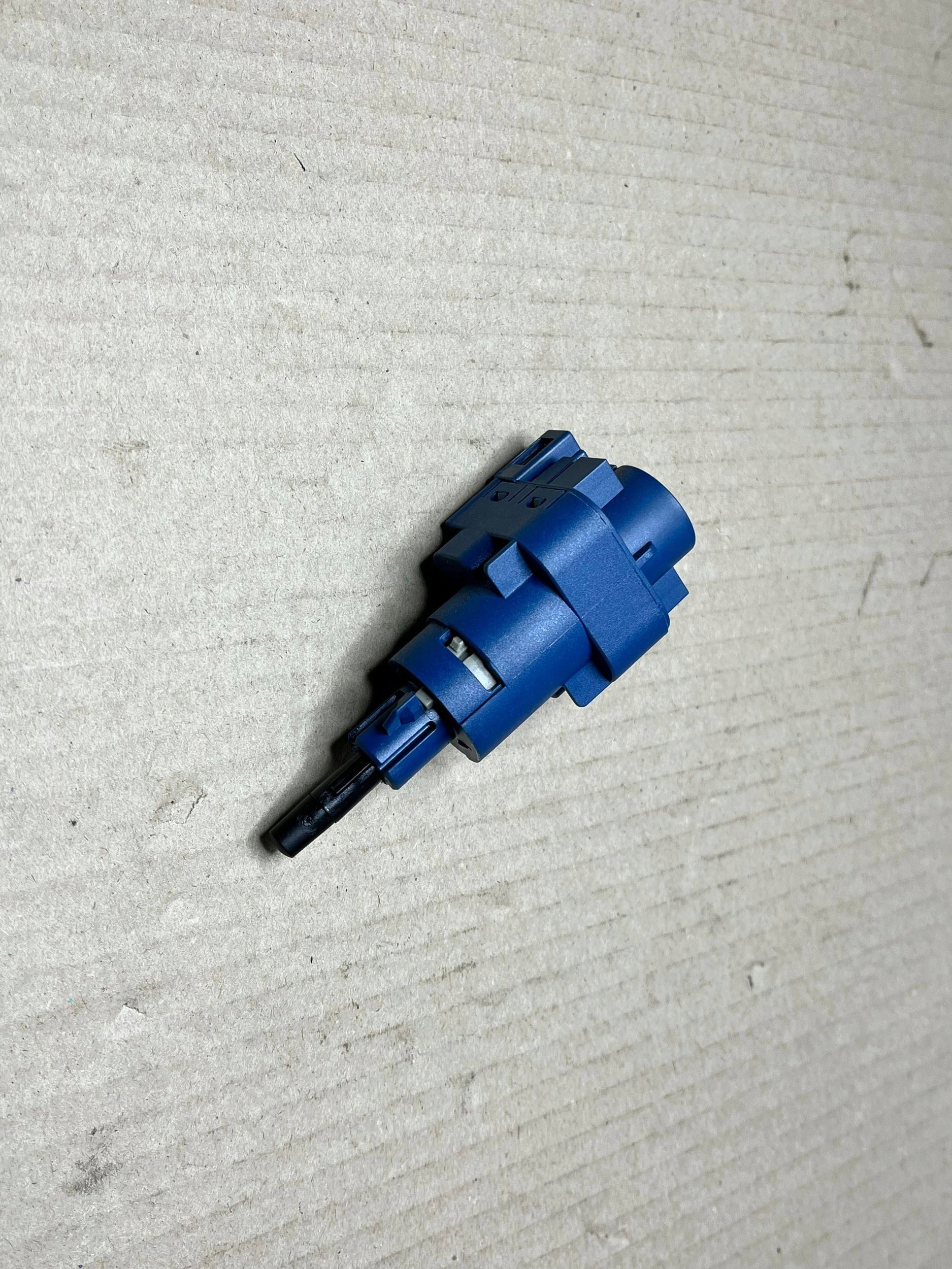 Sensor pedalu Bremse Volkswagen Up 6Q0927189 ORG!